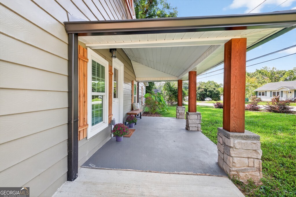 1217 Mize Road