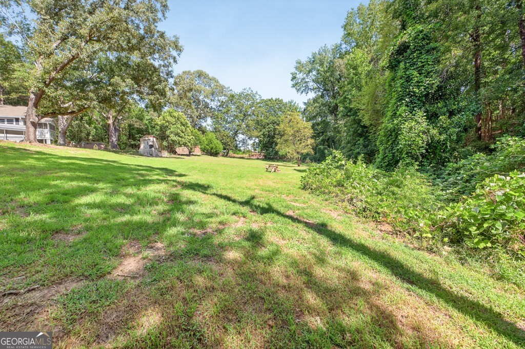 1217 Mize Road