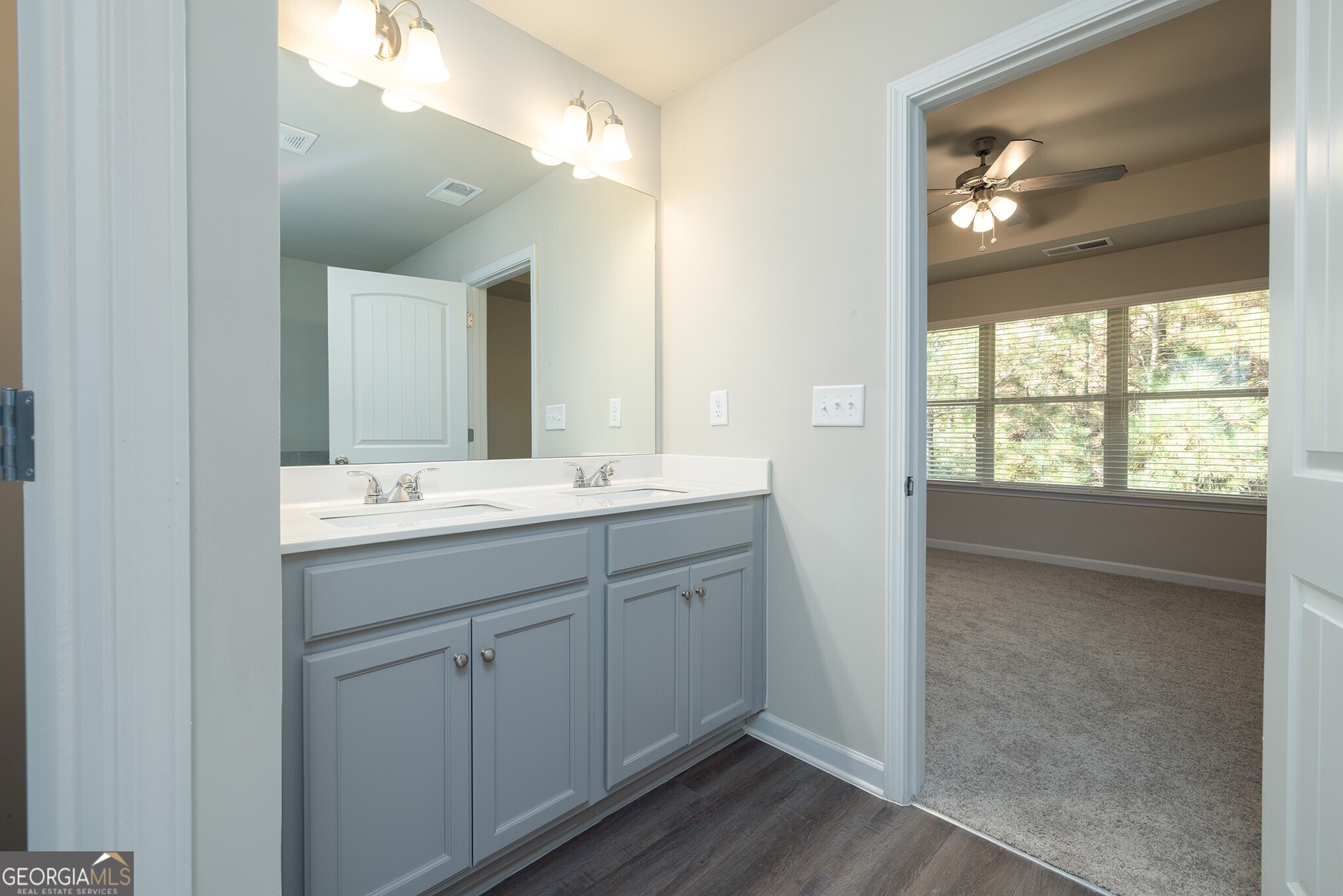 2805 Lillian Lane