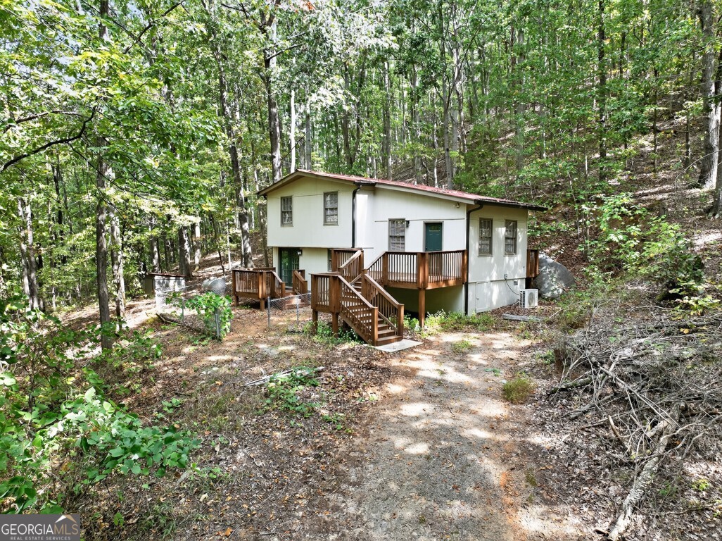 256 Robin Hood Lane NE