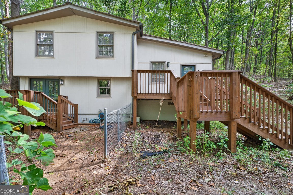 256 Robin Hood Lane NE