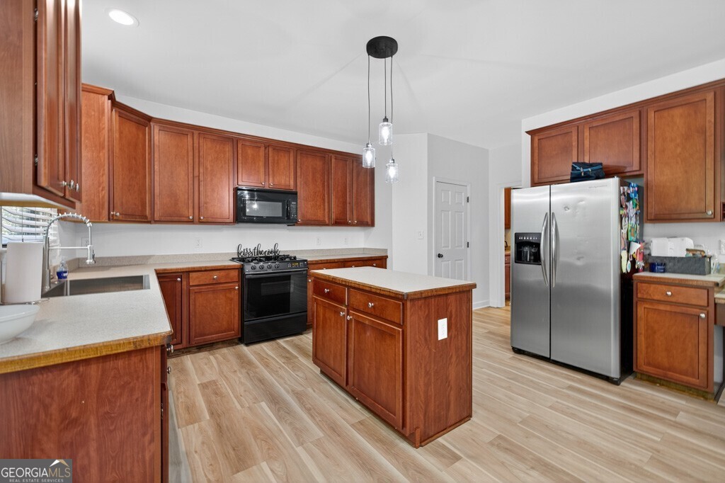 2753 Blue Moon Drive