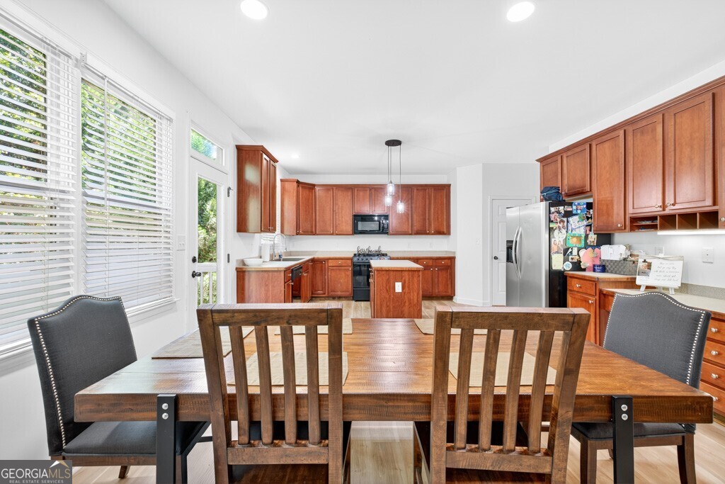 2753 Blue Moon Drive