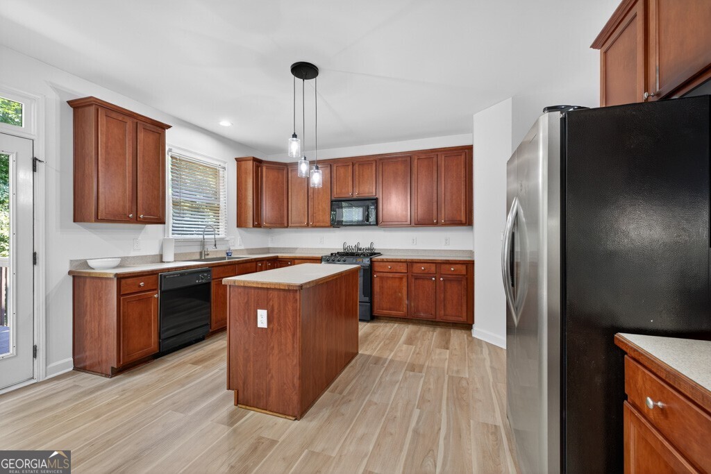 2753 Blue Moon Drive