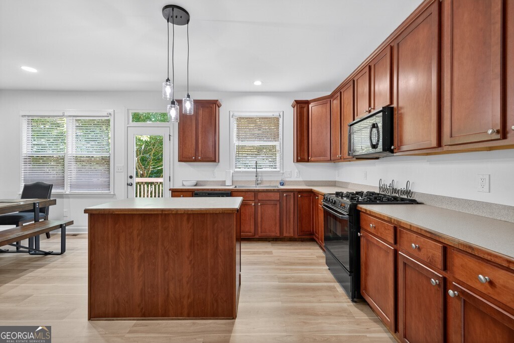 2753 Blue Moon Drive