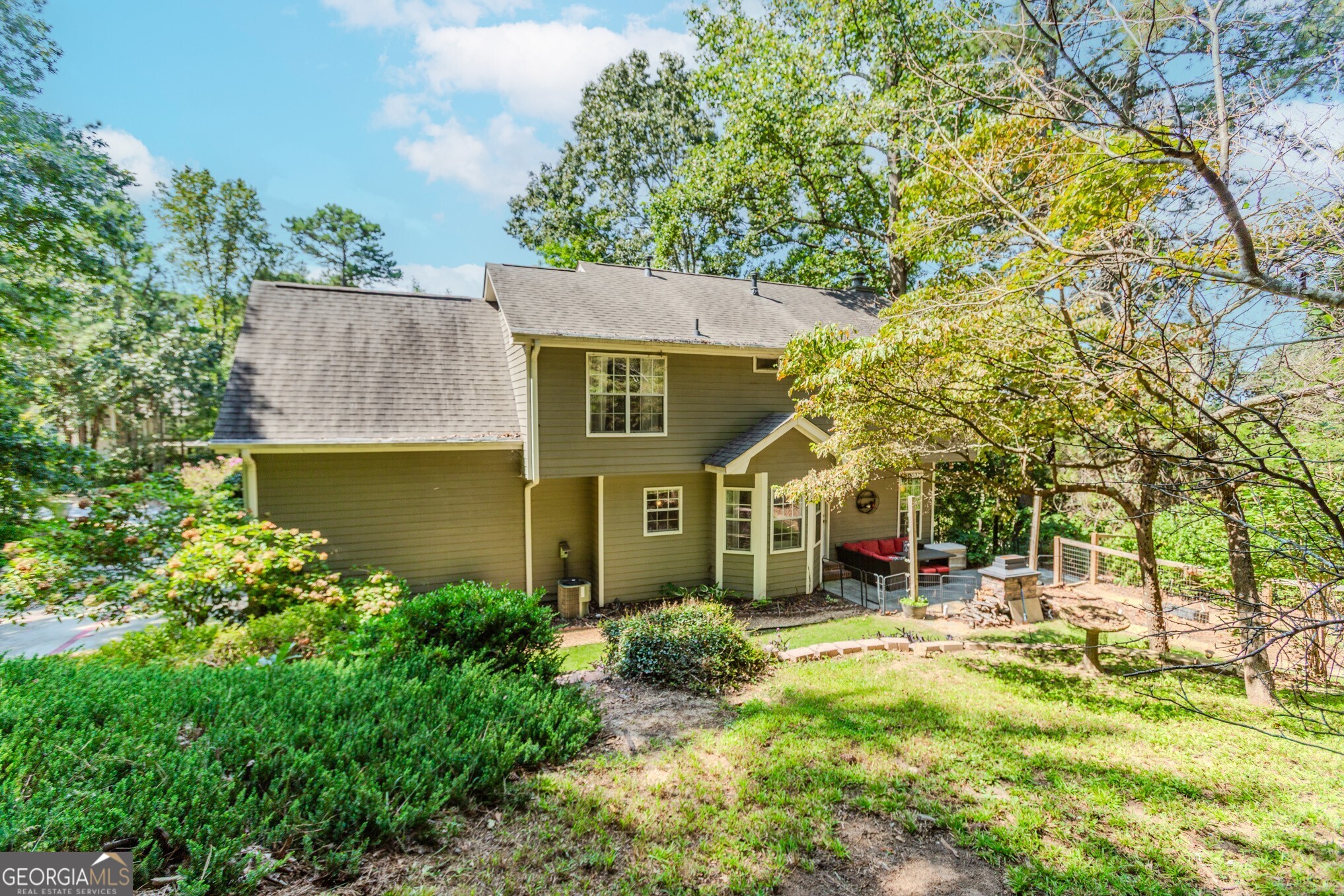 2917 Forest Court