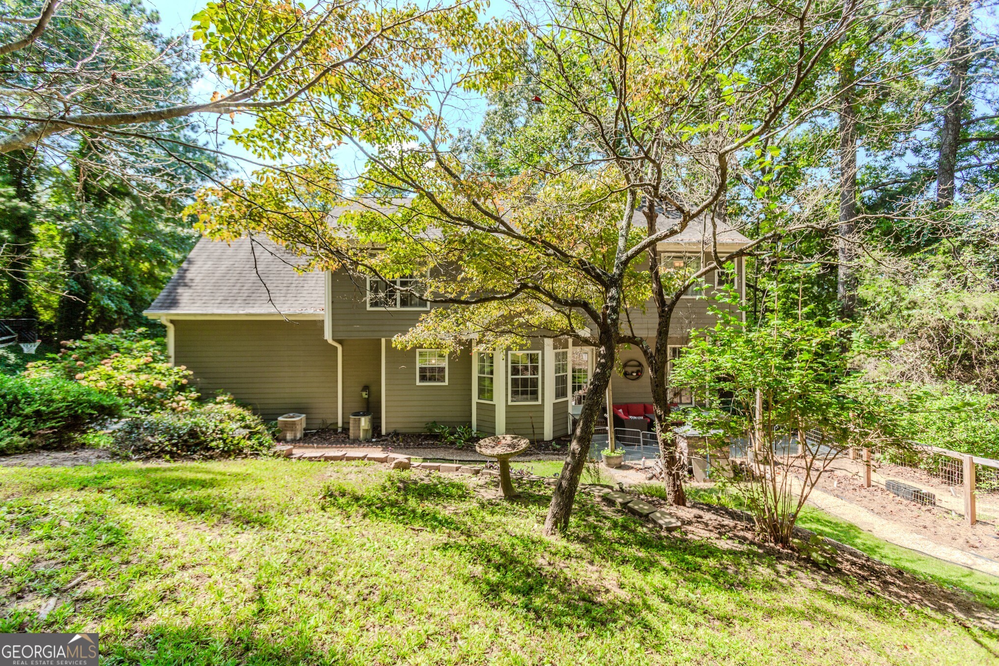 2917 Forest Court