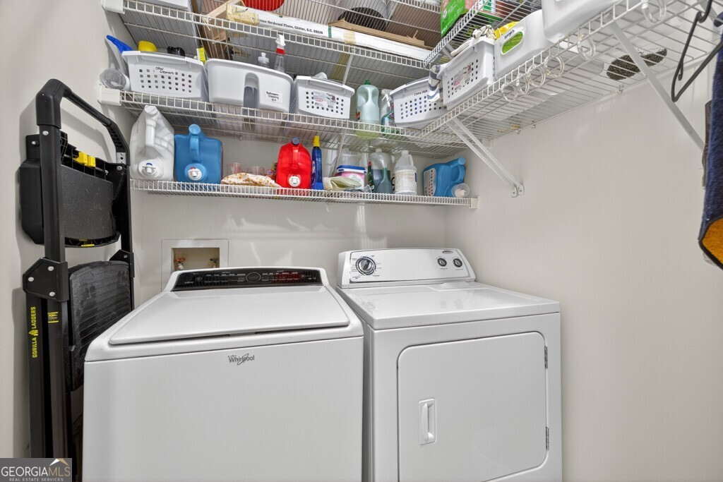 2865 Lenox Road NE # 207
