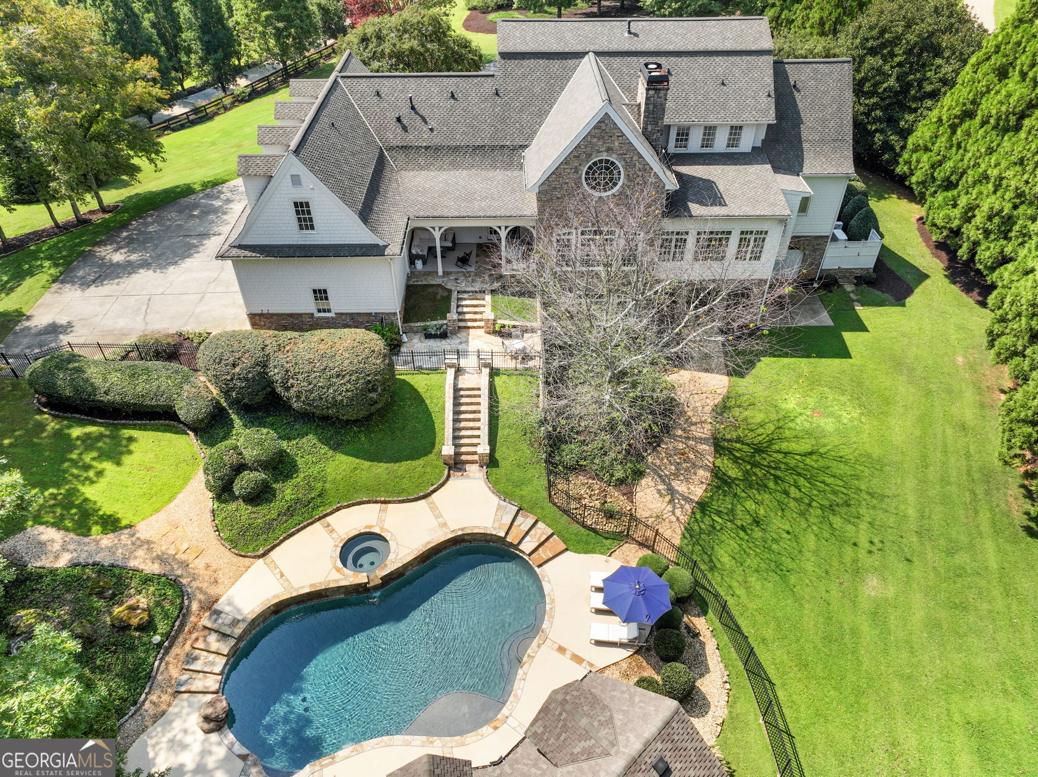 454 Summit Overlook Drive