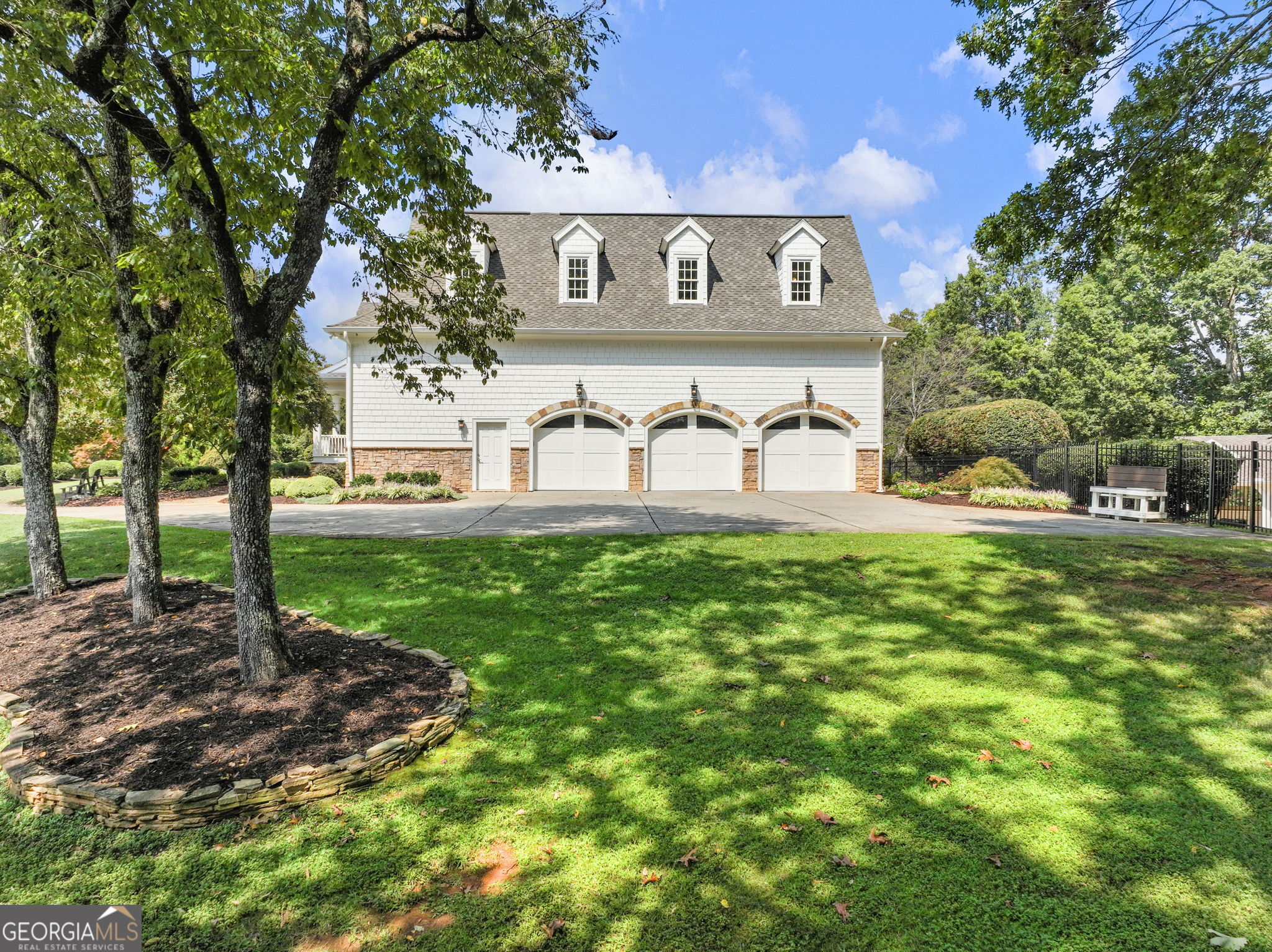 454 Summit Overlook Drive
