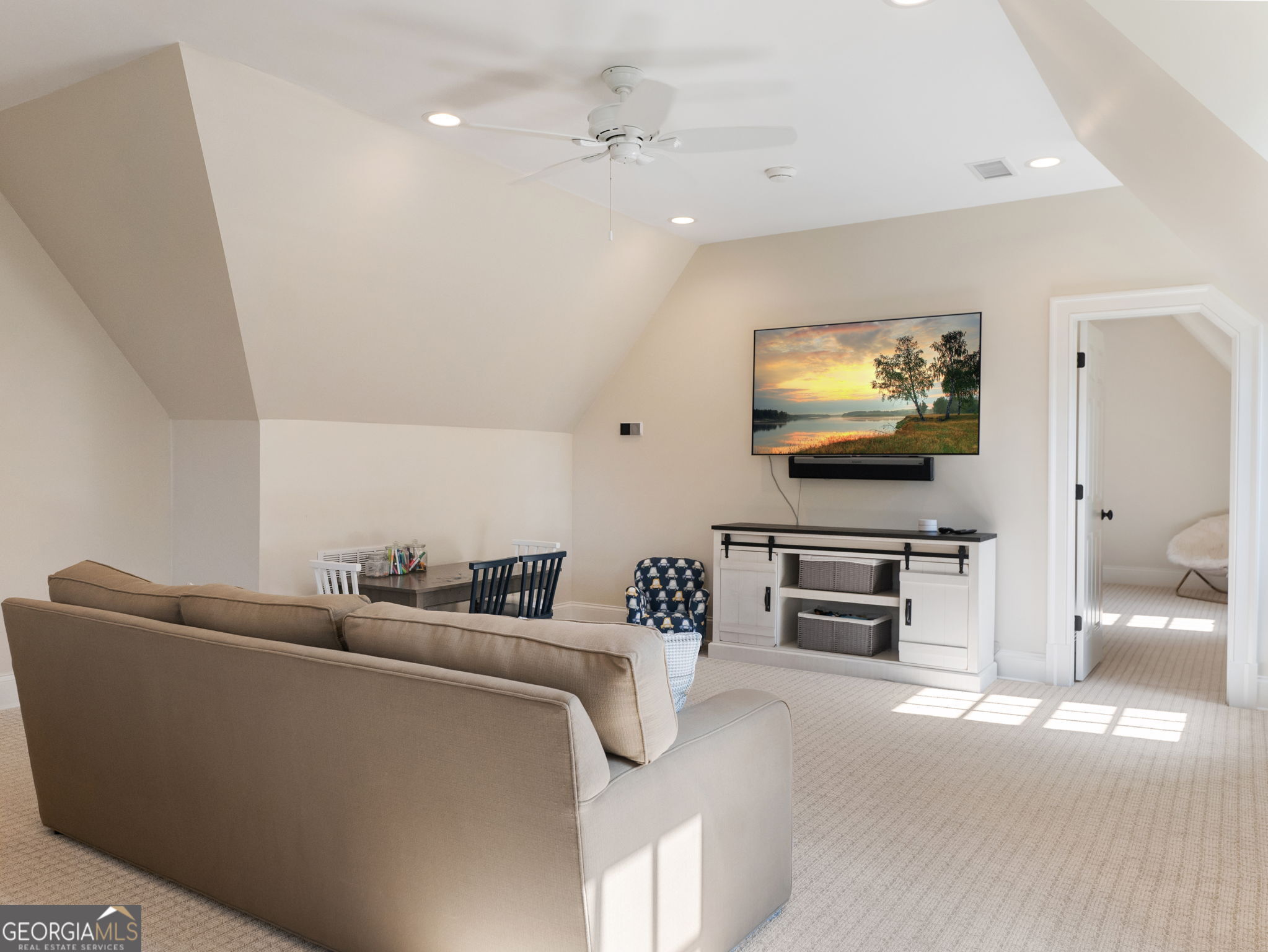 454 Summit Overlook Drive