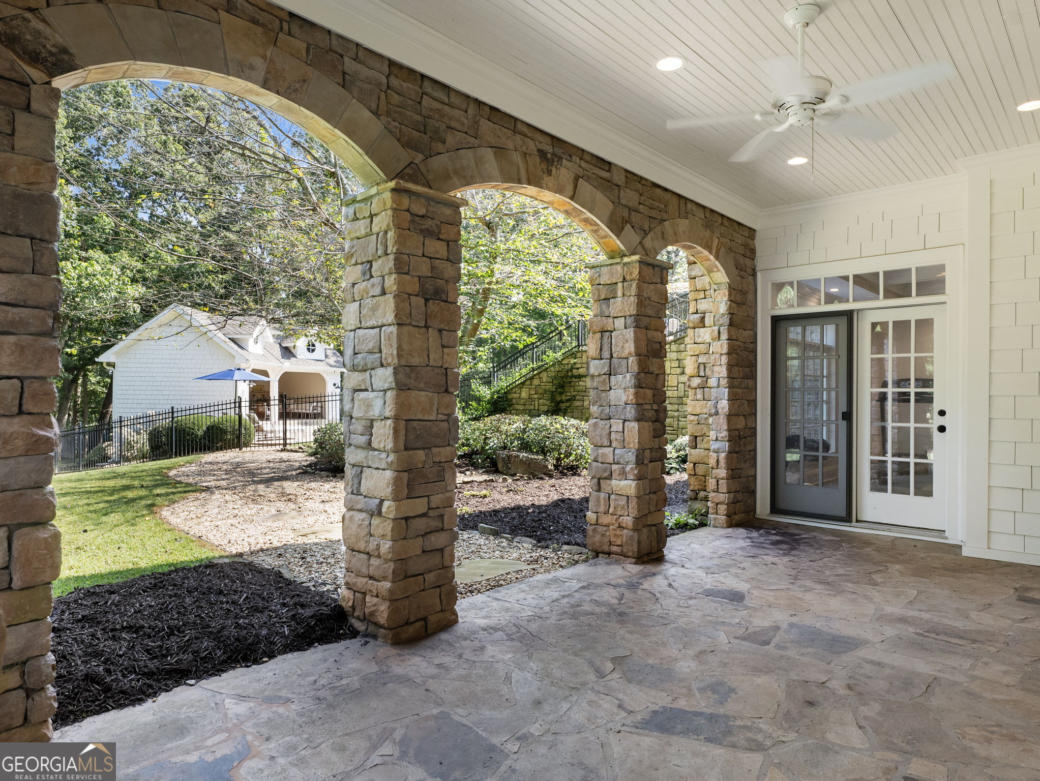 454 Summit Overlook Drive