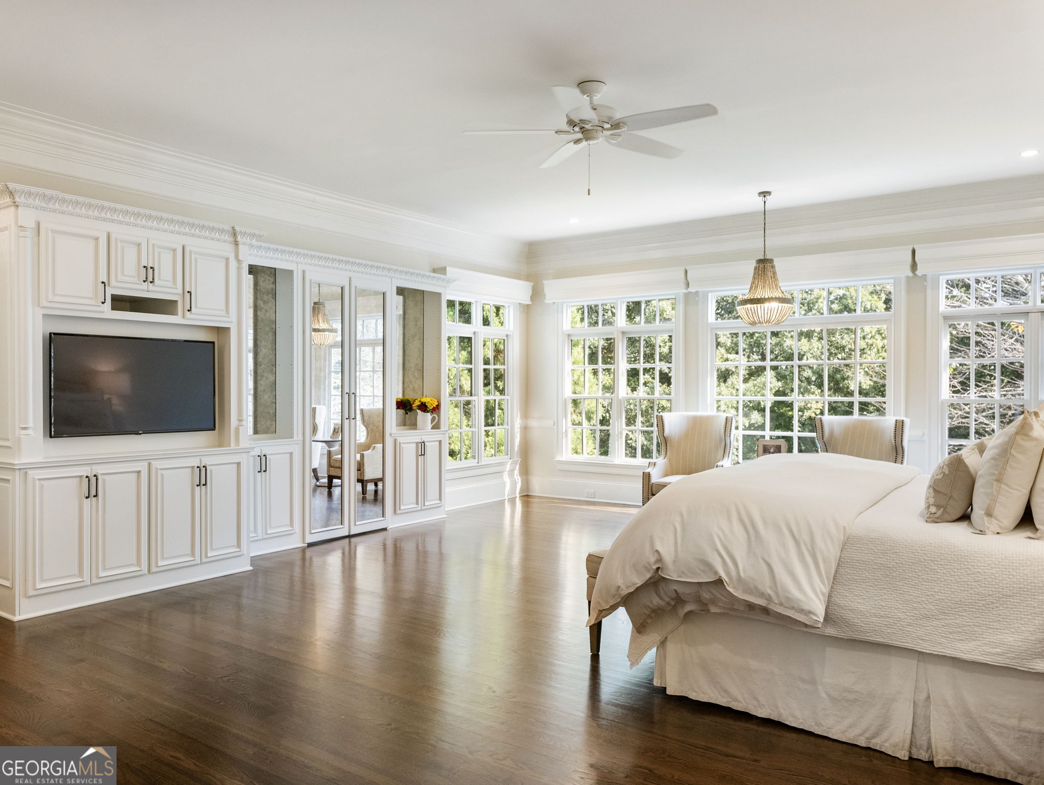454 Summit Overlook Drive