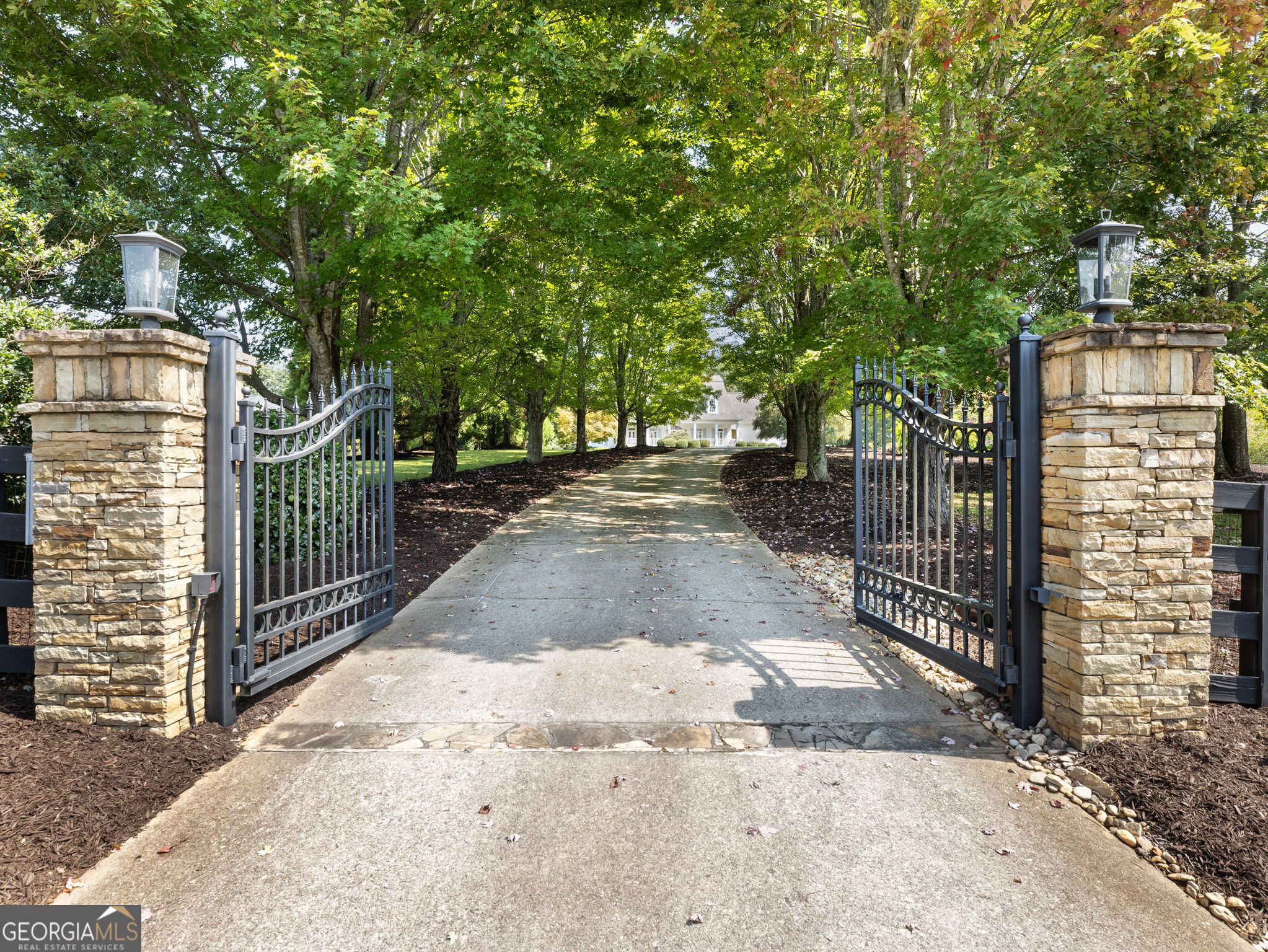 454 Summit Overlook Drive