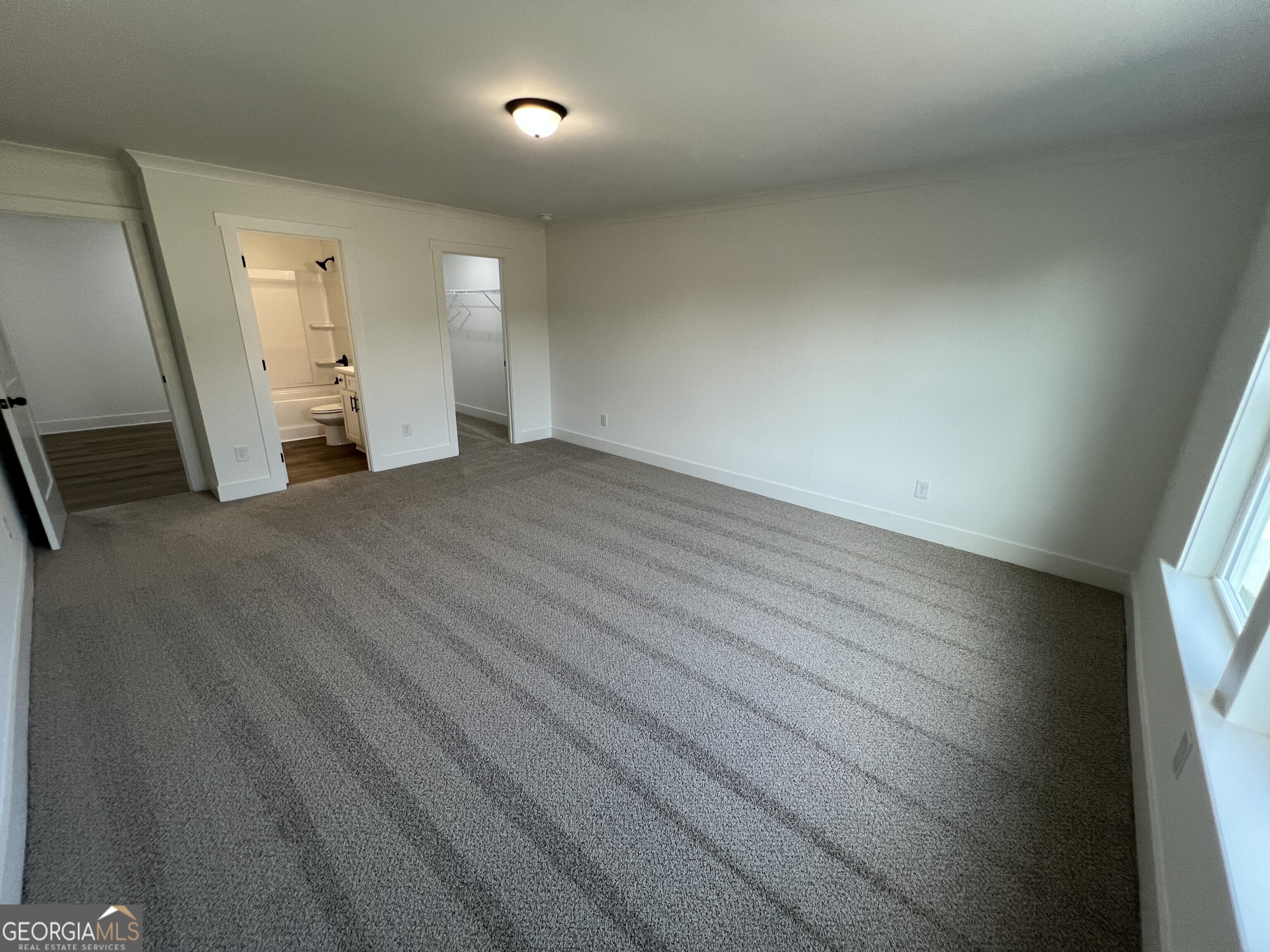 62 Tomahawk Trail
