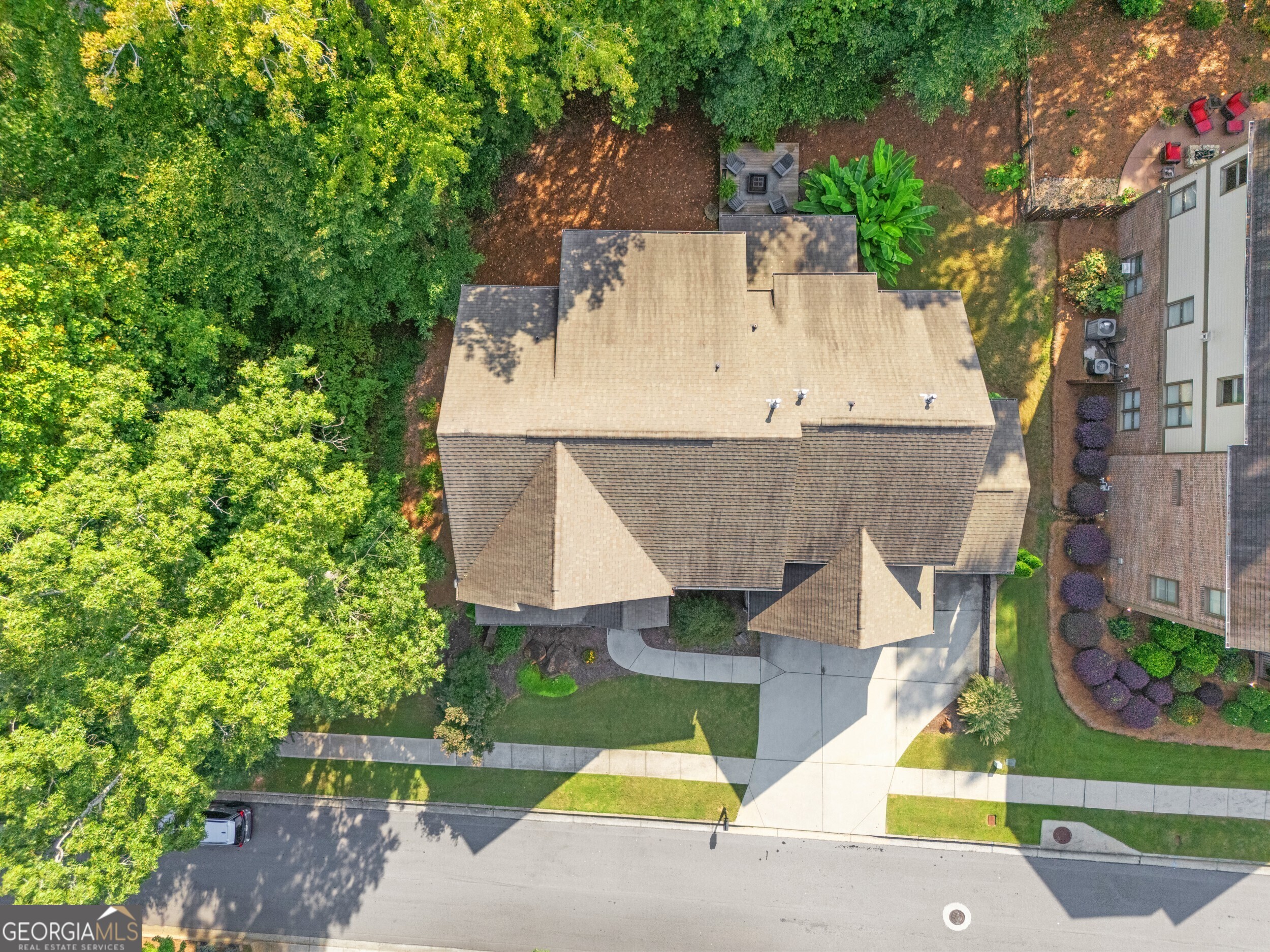 1351 Ashbury Park Way E