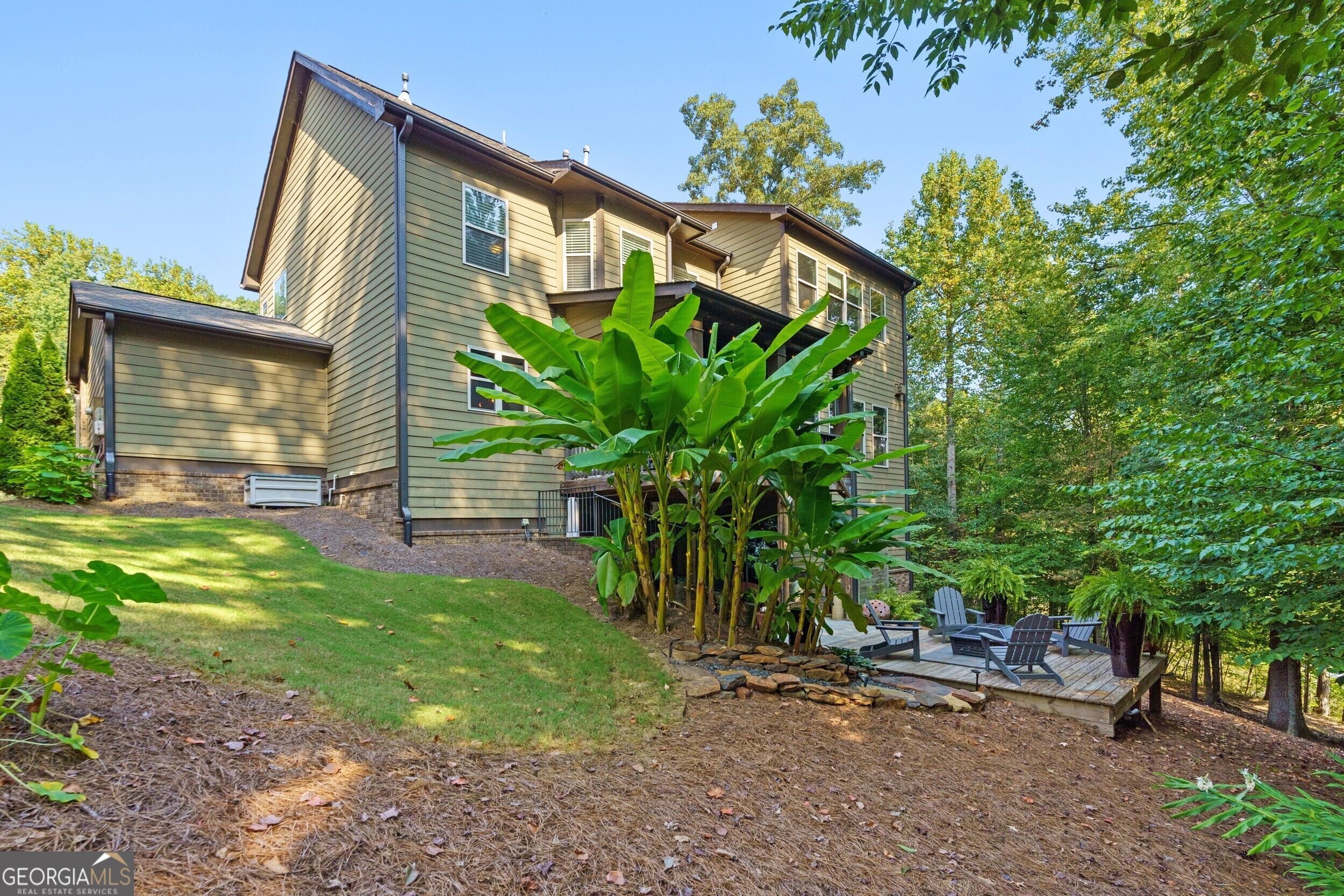1351 Ashbury Park Way E