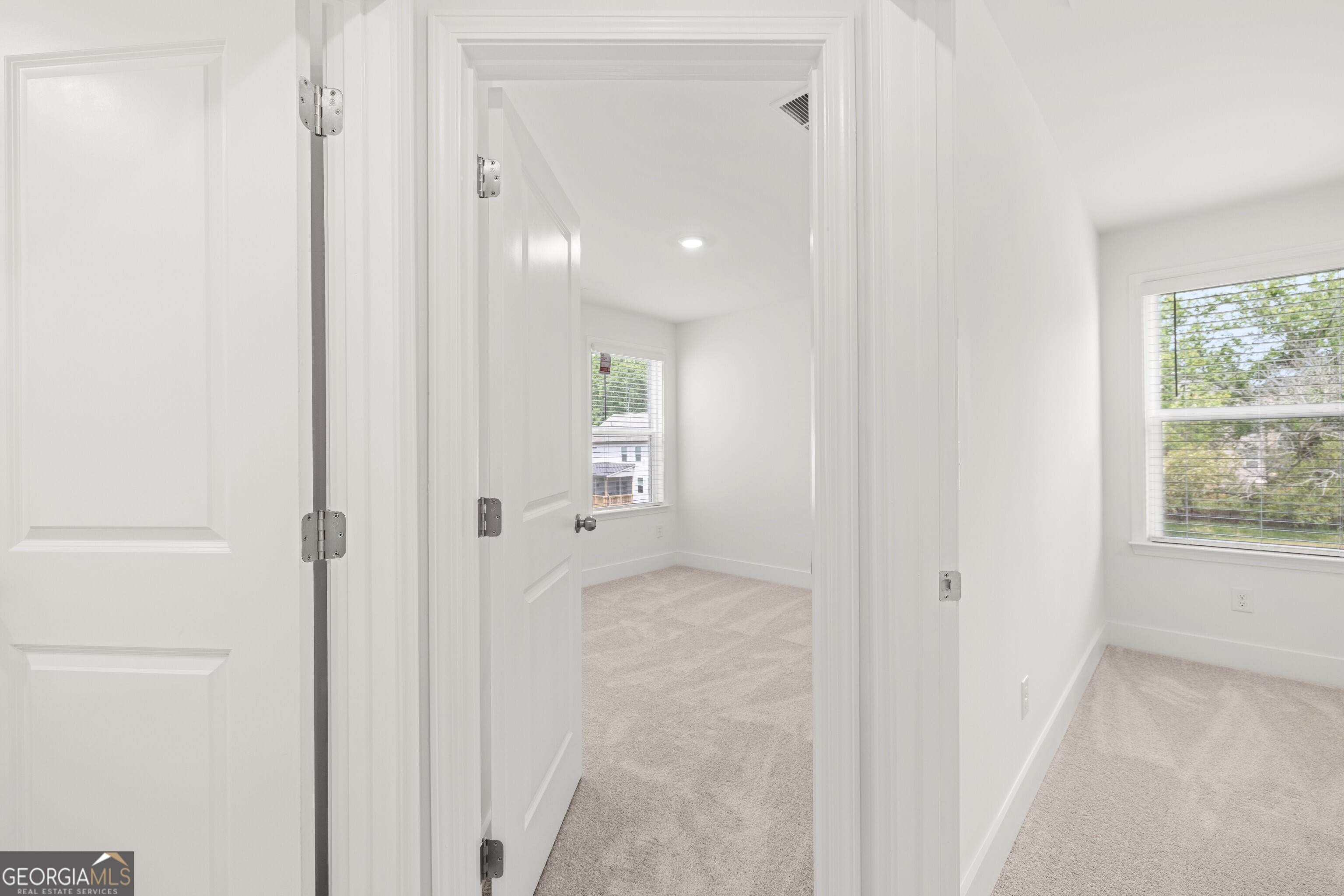 2091 Sycamore Circle