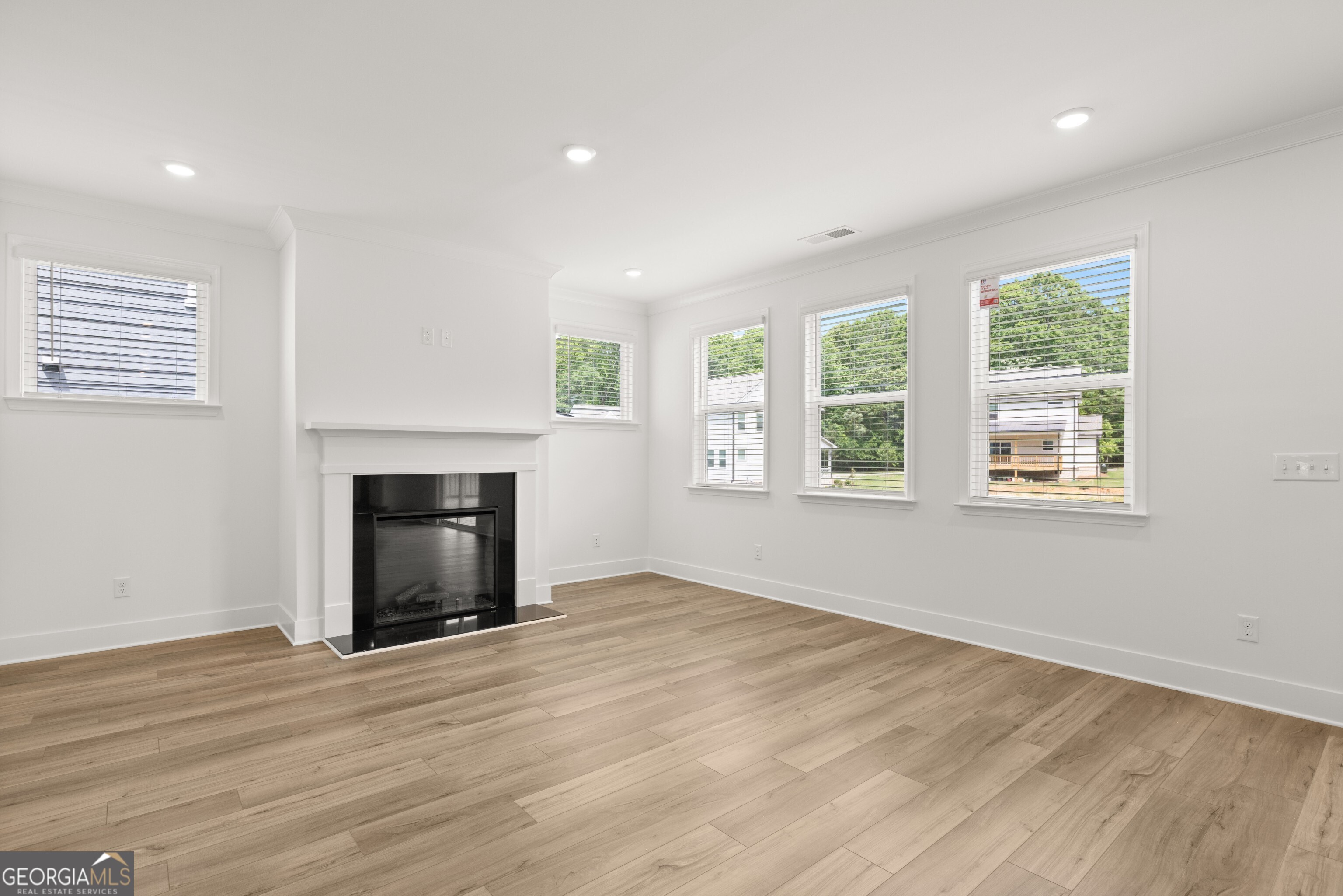 2091 Sycamore Circle