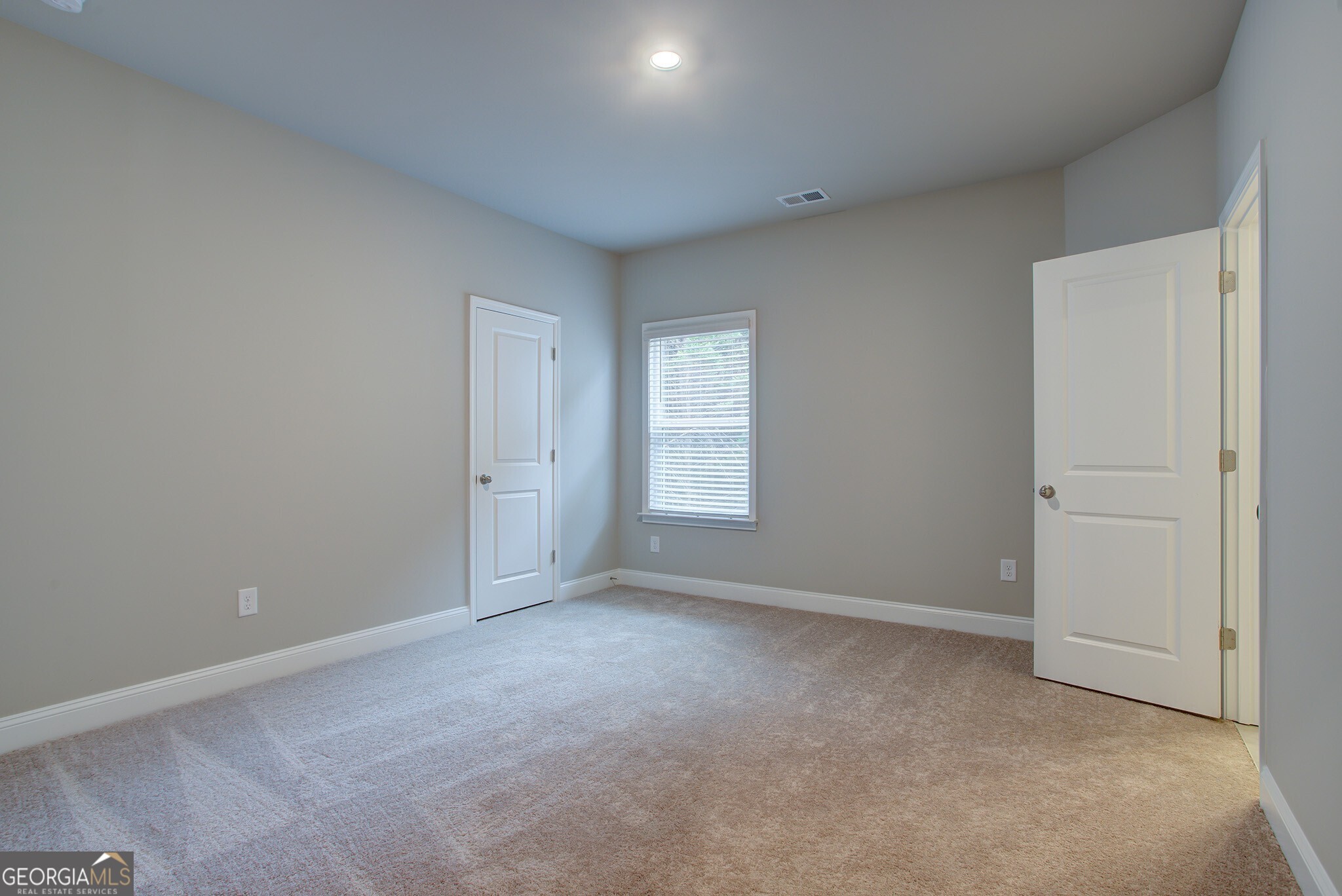 5611 Meadowstone Walk