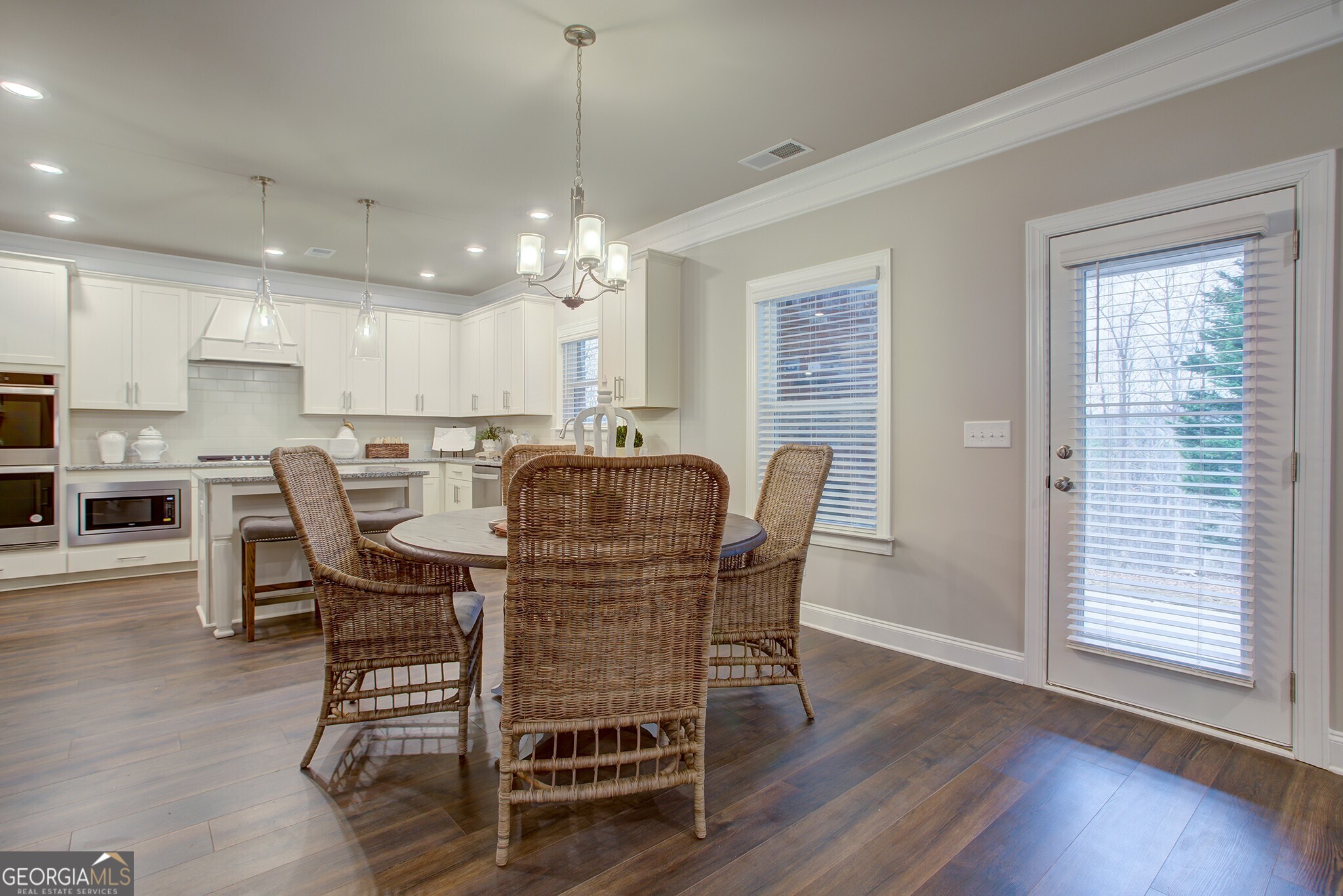 5611 Meadowstone Walk