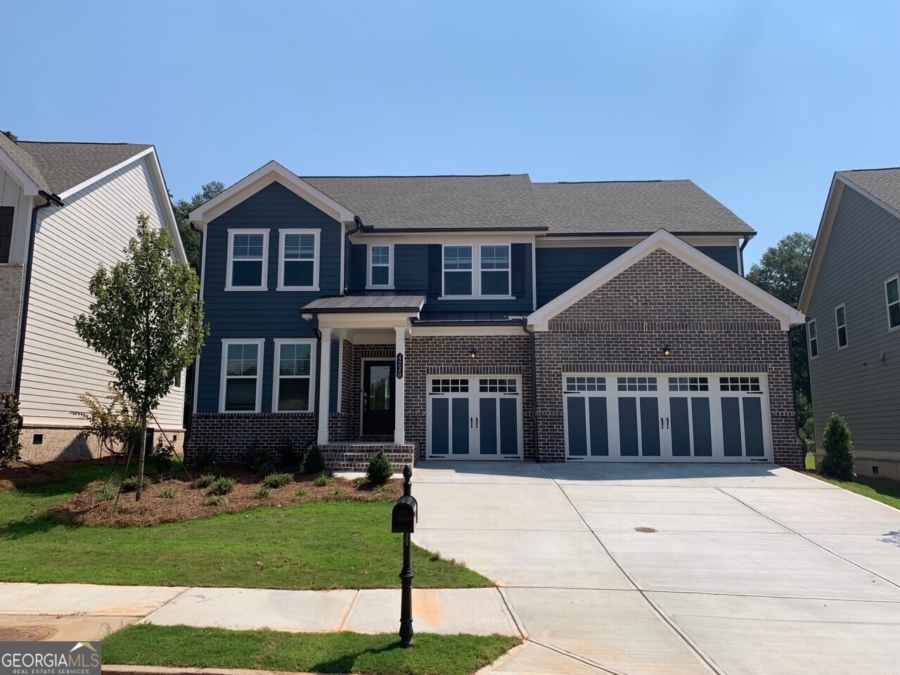 4220 Willow Creek Drive