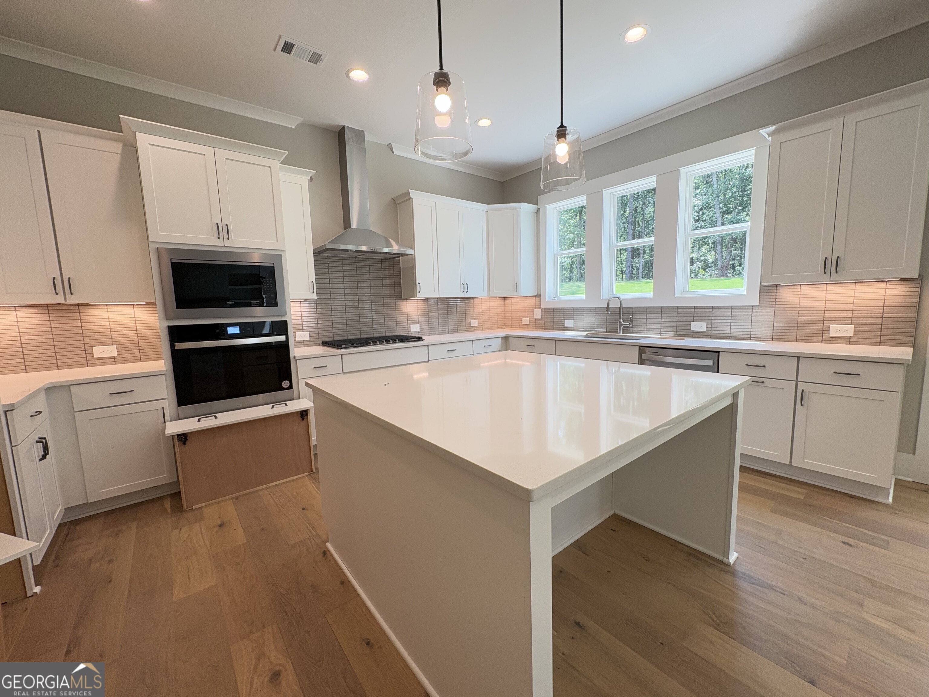 4625 Greyson Manor Drive