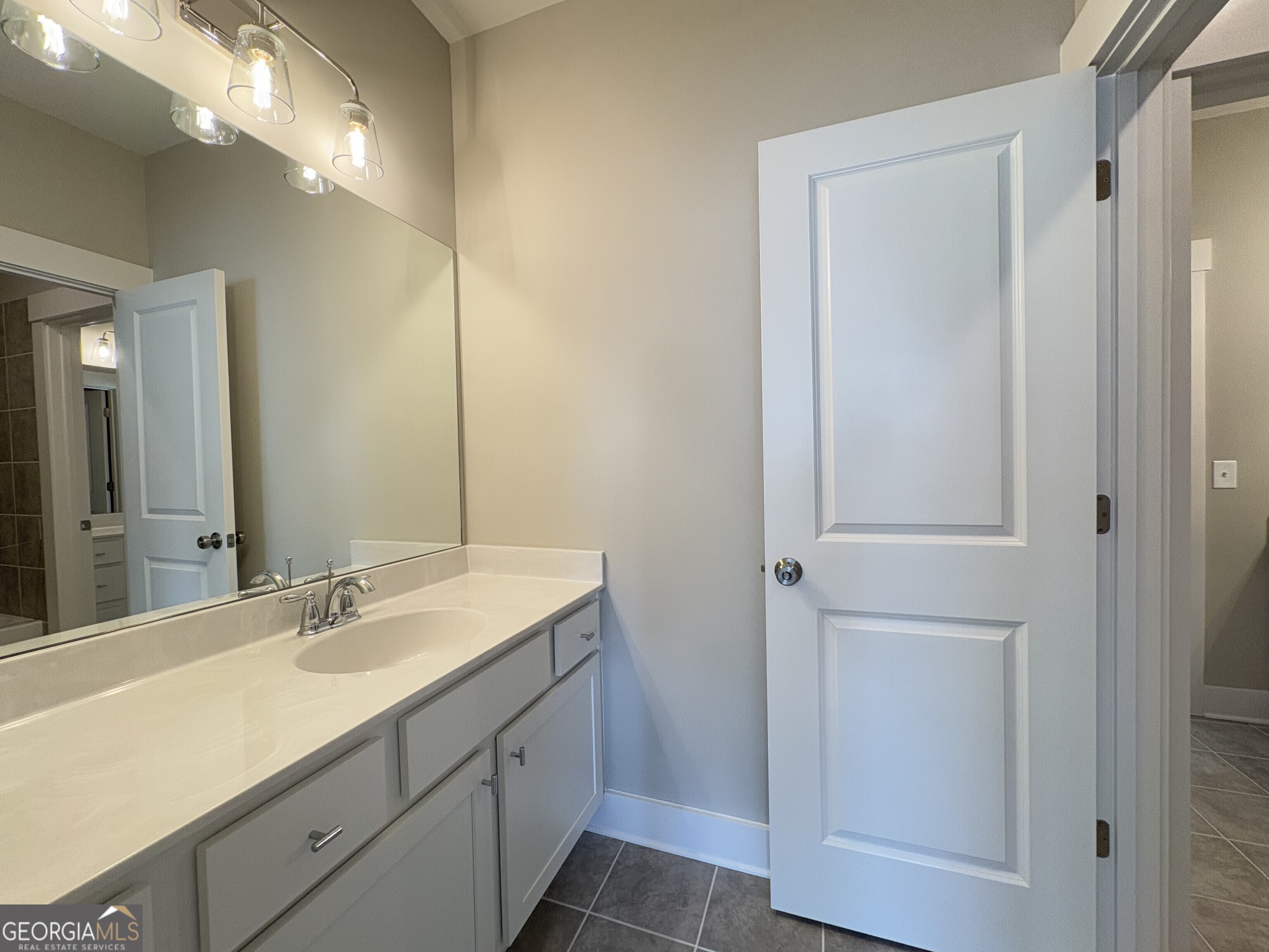 4625 Greyson Manor Drive