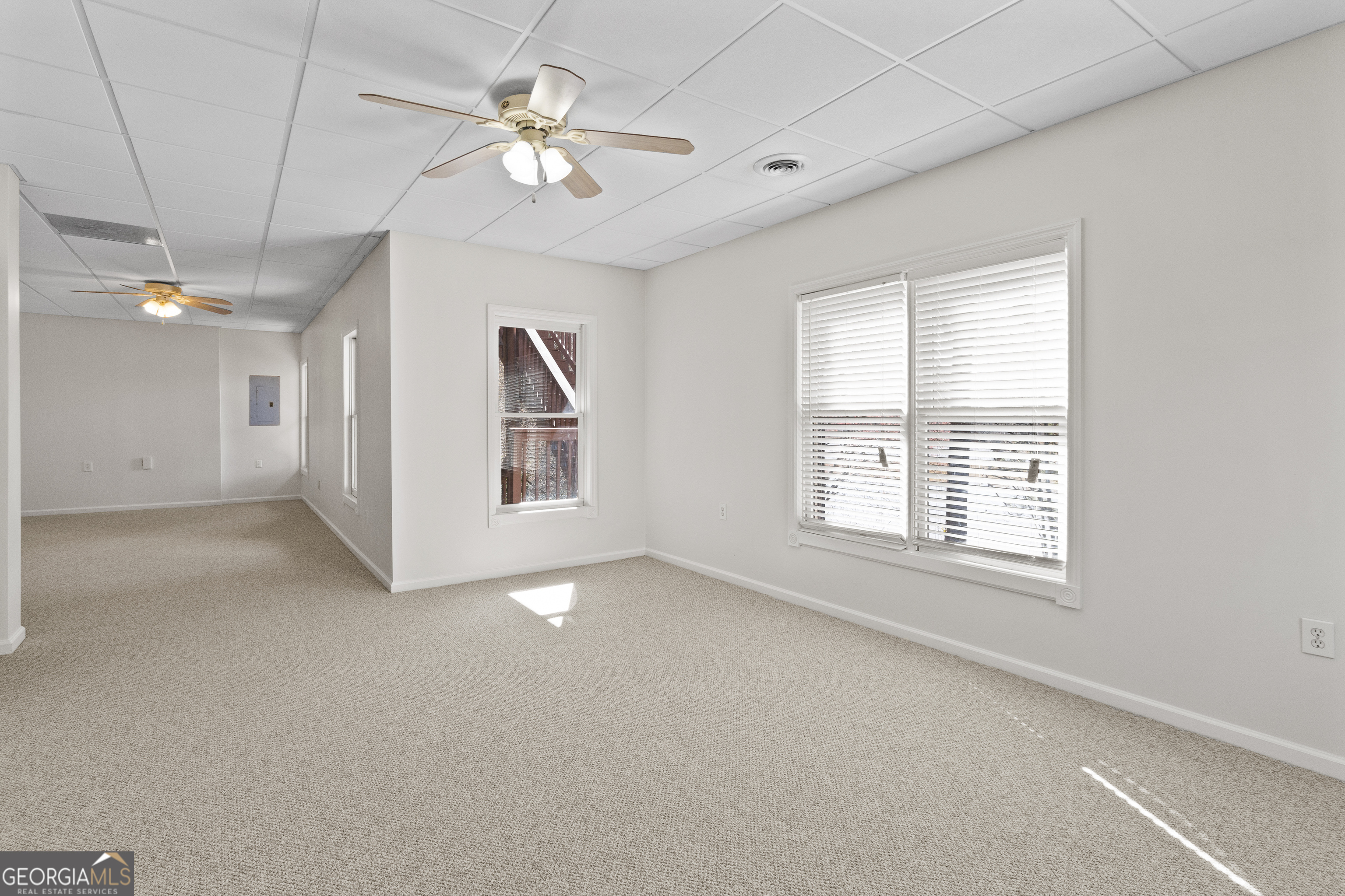 325 Morning Mist Walk