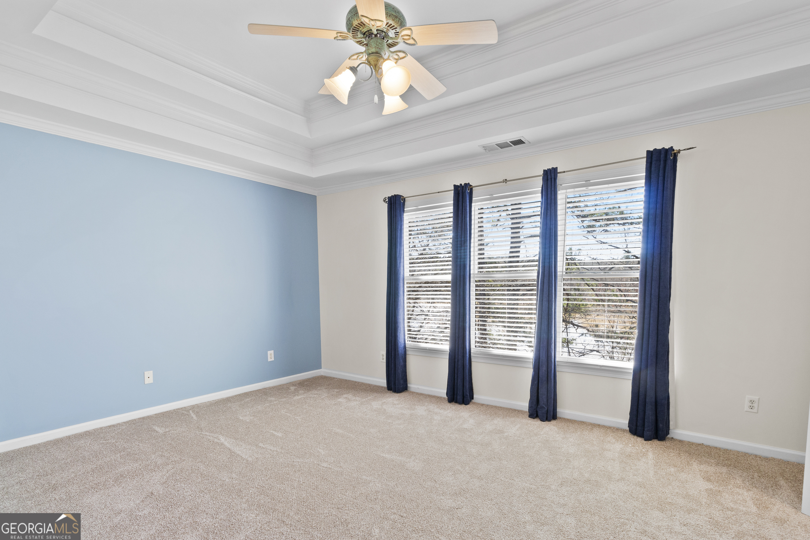 325 Morning Mist Walk