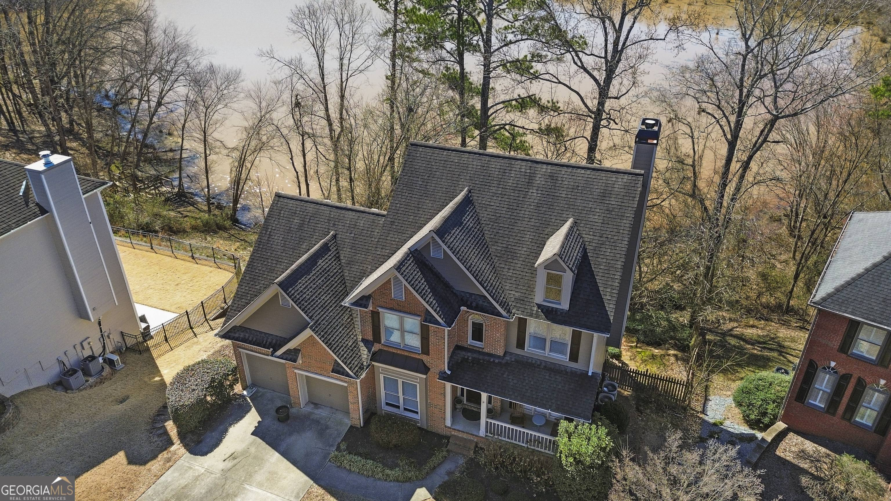 325 Morning Mist Walk