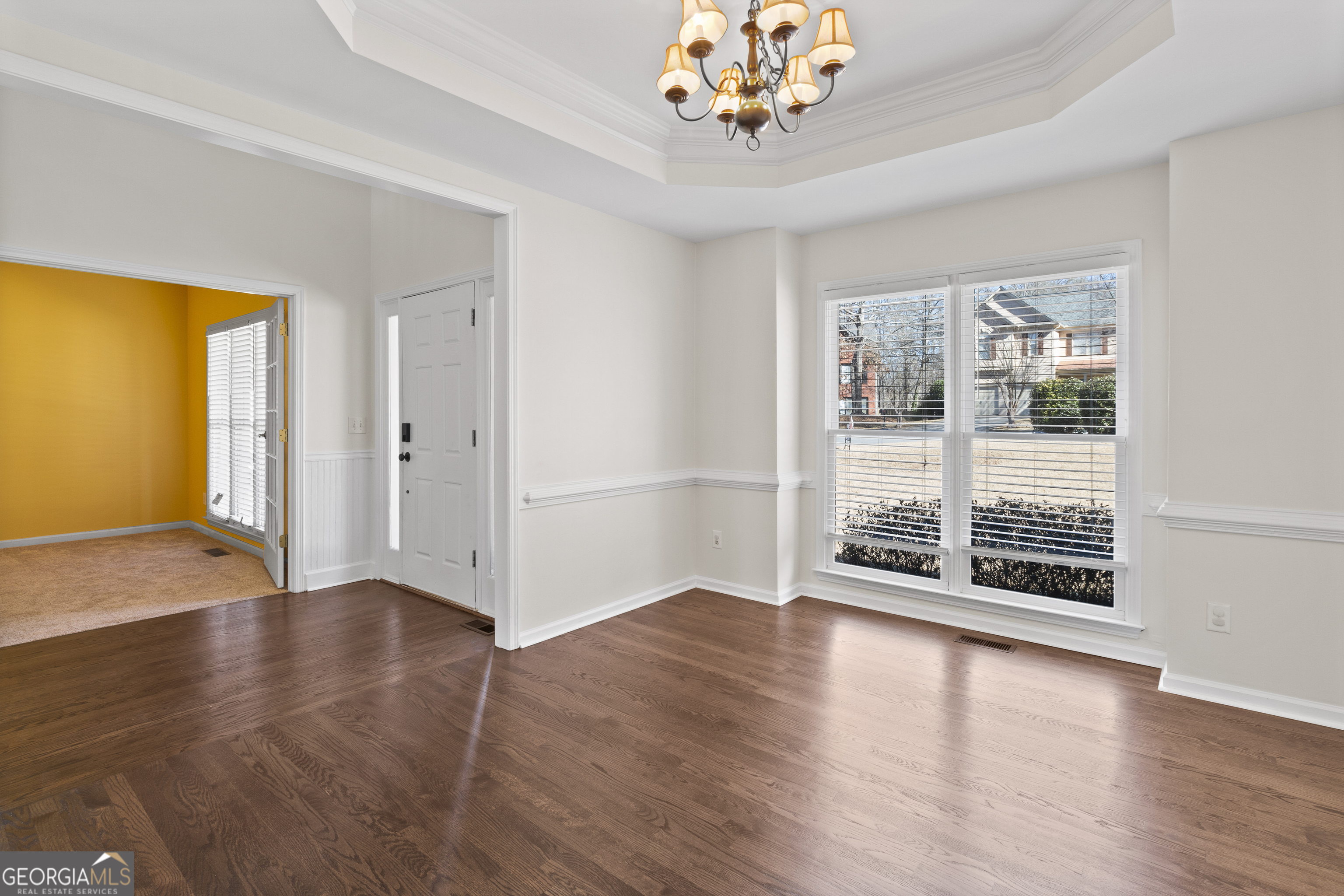 325 Morning Mist Walk