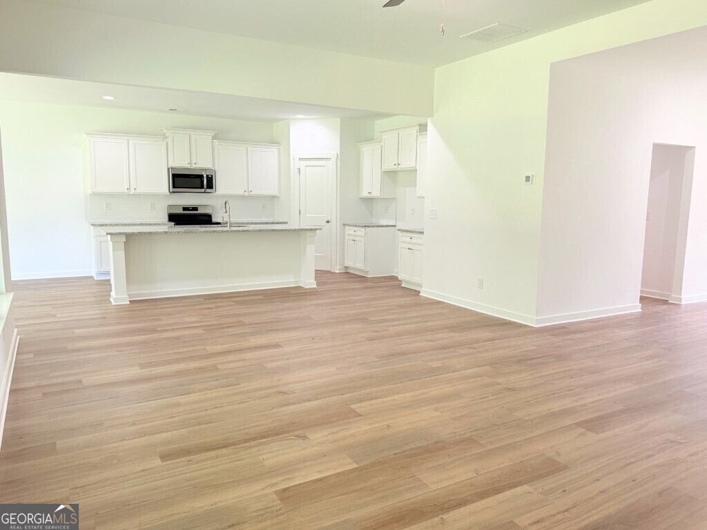 66 Westlyn Way, Winder