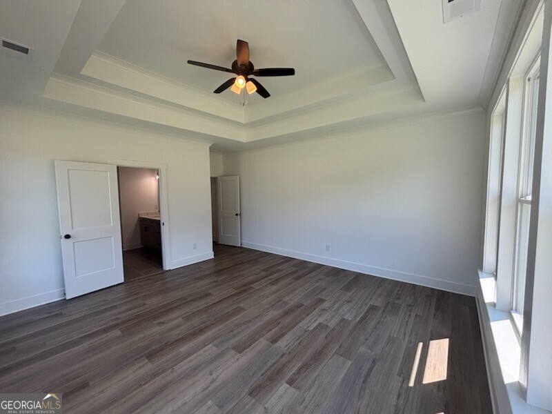 1297 PJ East Road, Covington