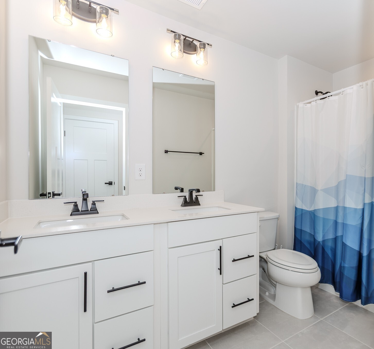 233 Salt Lake Lane, Hoschton