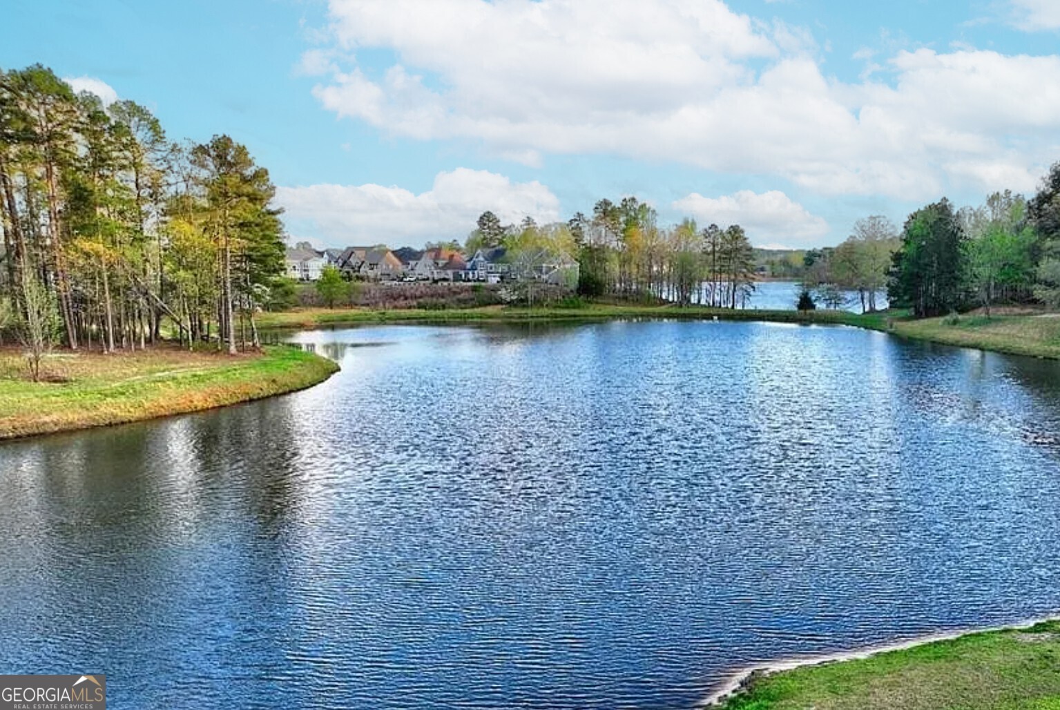 233 Salt Lake Lane, Hoschton