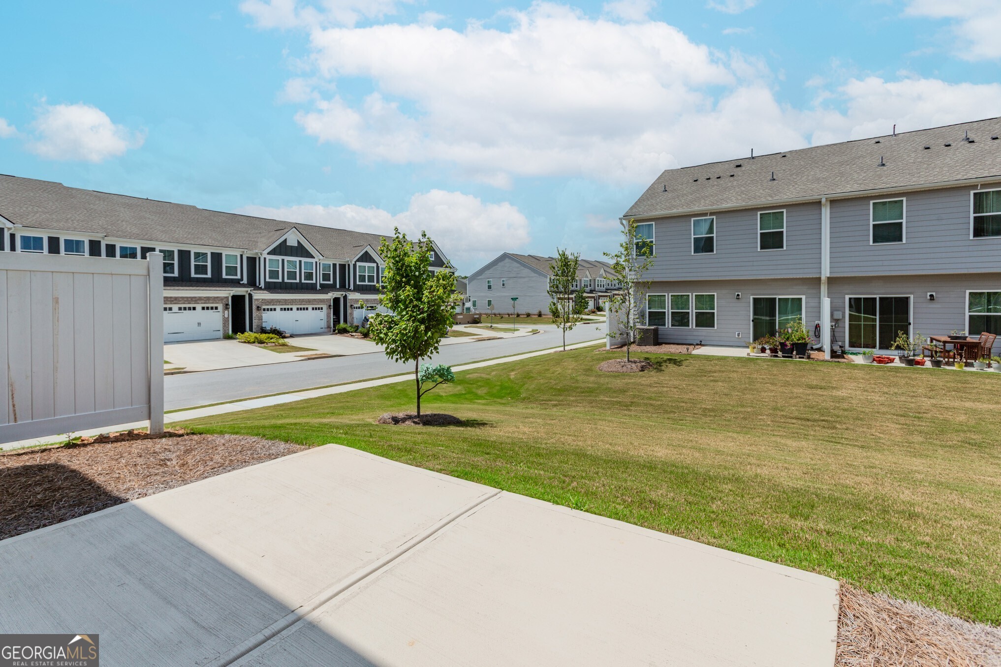 233 Salt Lake Lane, Hoschton