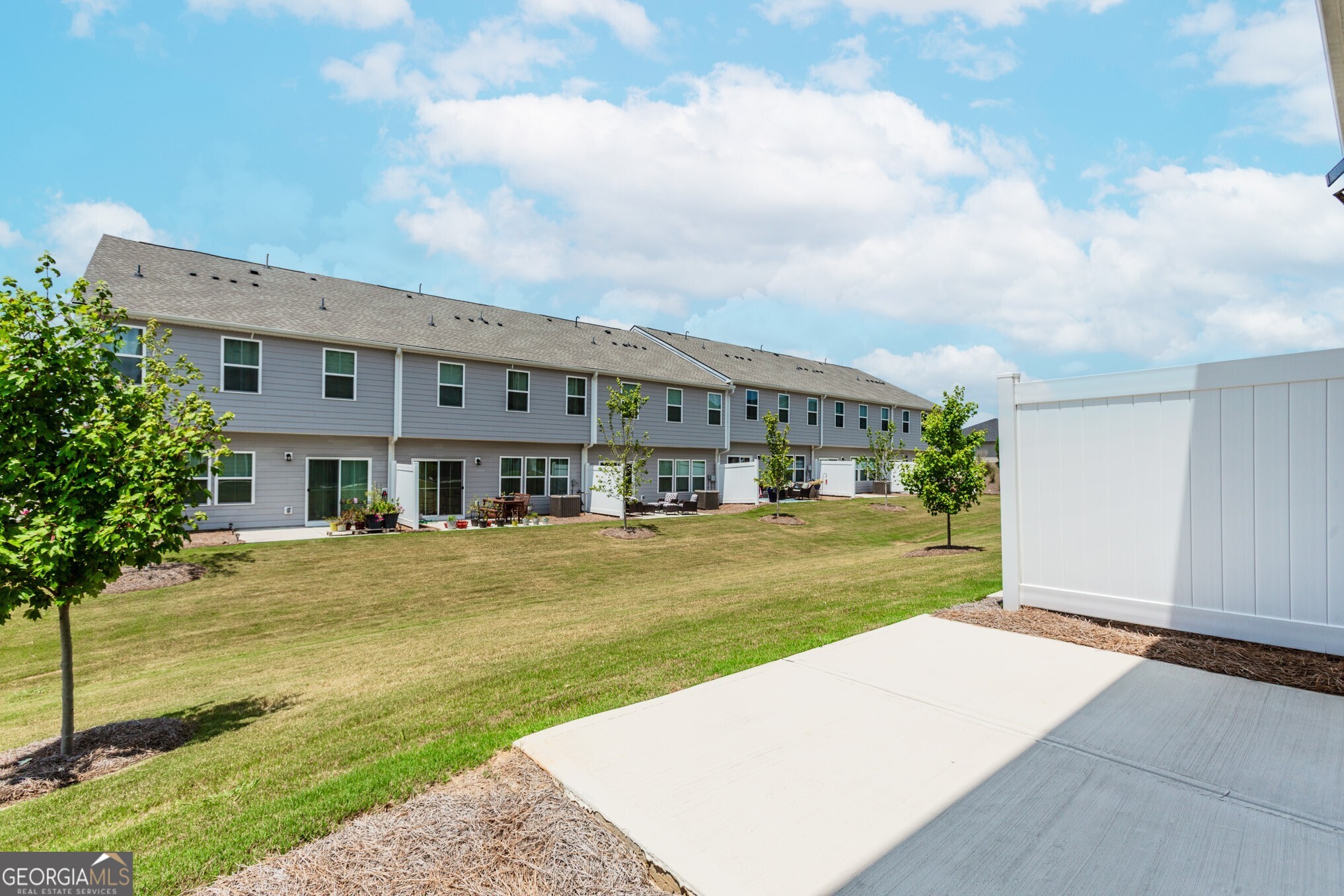 233 Salt Lake Lane, Hoschton