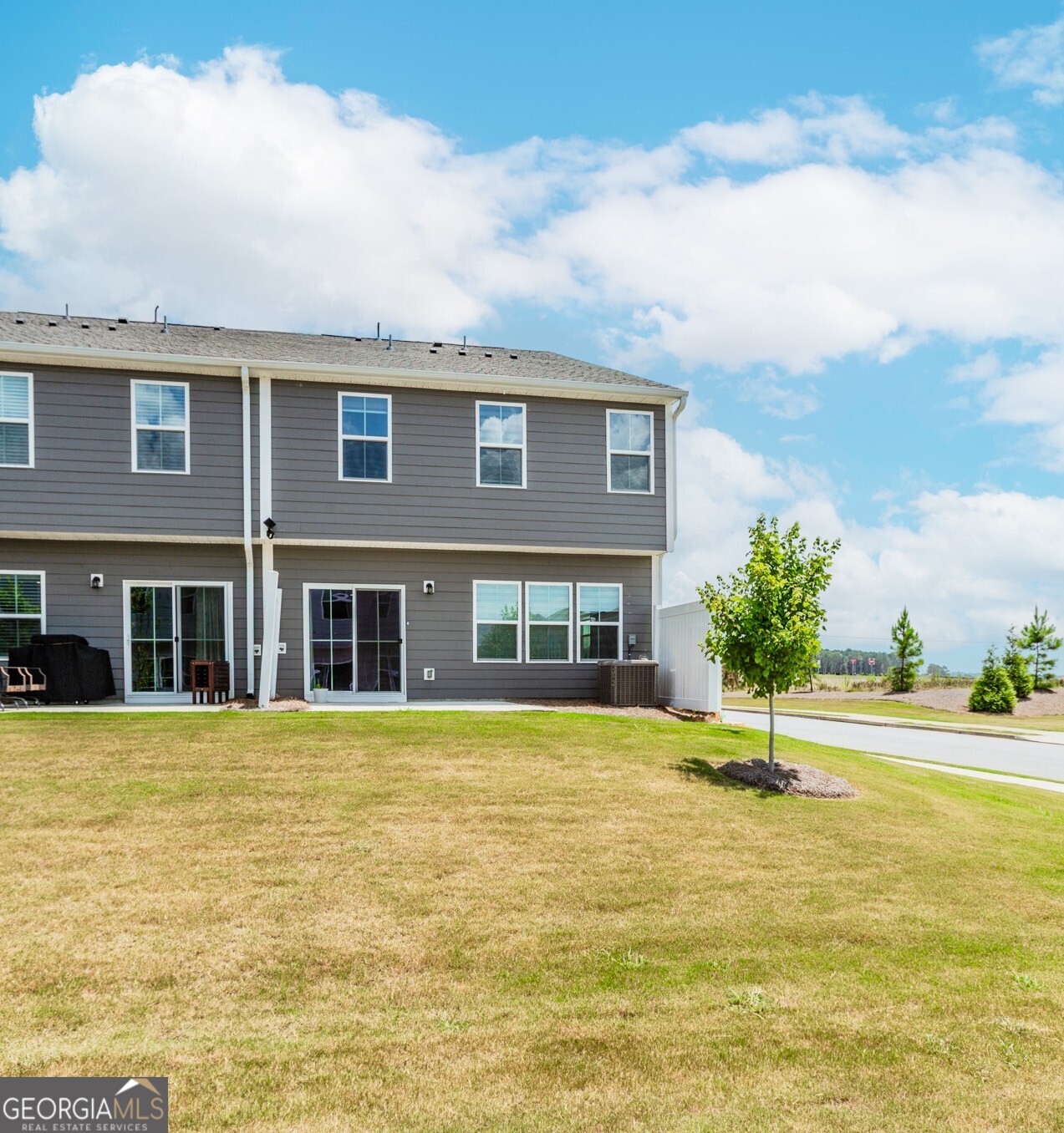 233 Salt Lake Lane, Hoschton