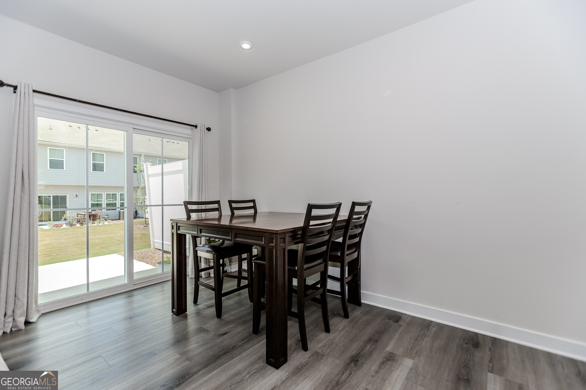 233 Salt Lake Lane, Hoschton