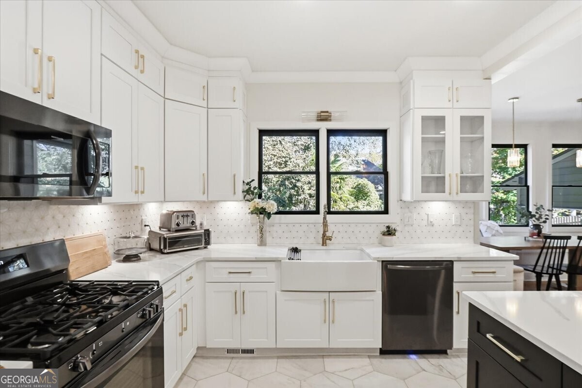 3222 Green Farm Trail, Dacula