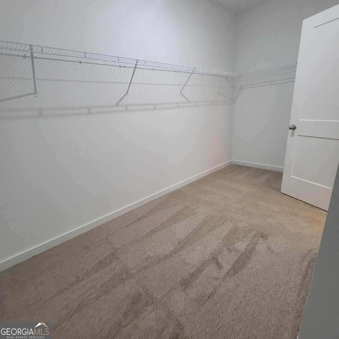 107 Breakwater Way, Perry