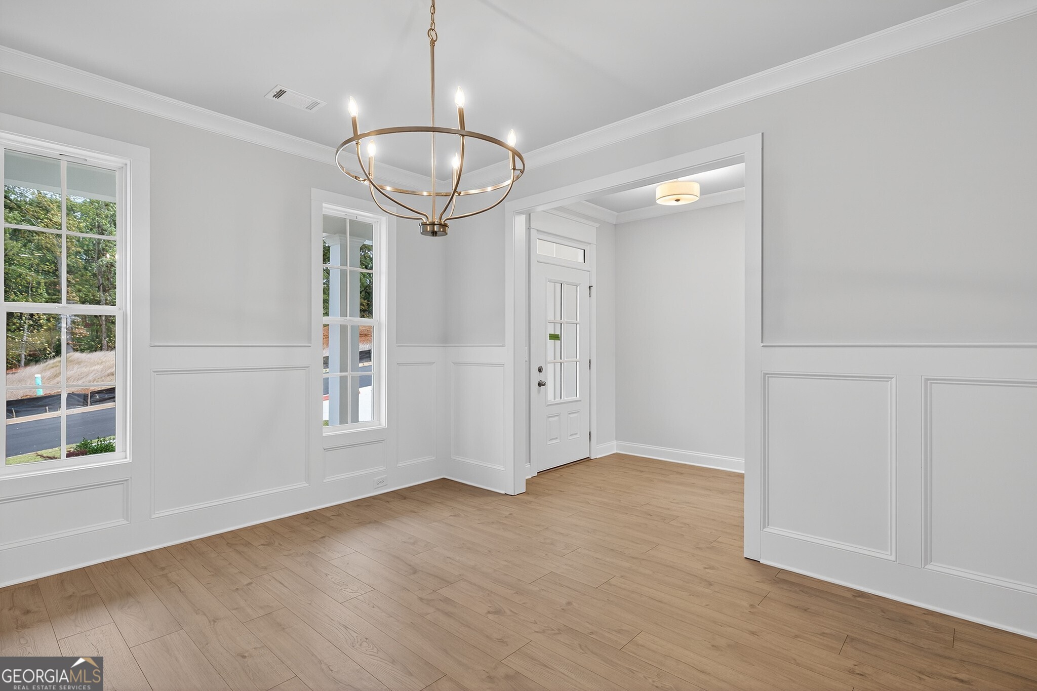 5579 Spring Street, Flowery Branch