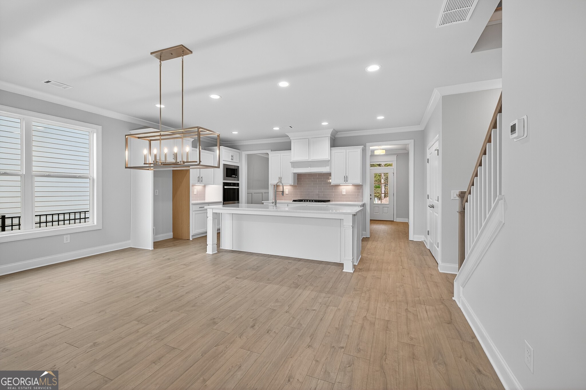 5579 Spring Street, Flowery Branch