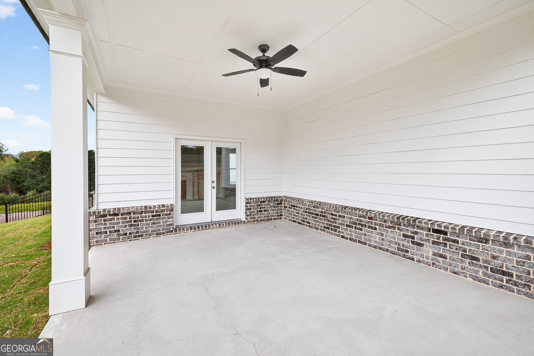 5579 Spring Street, Flowery Branch