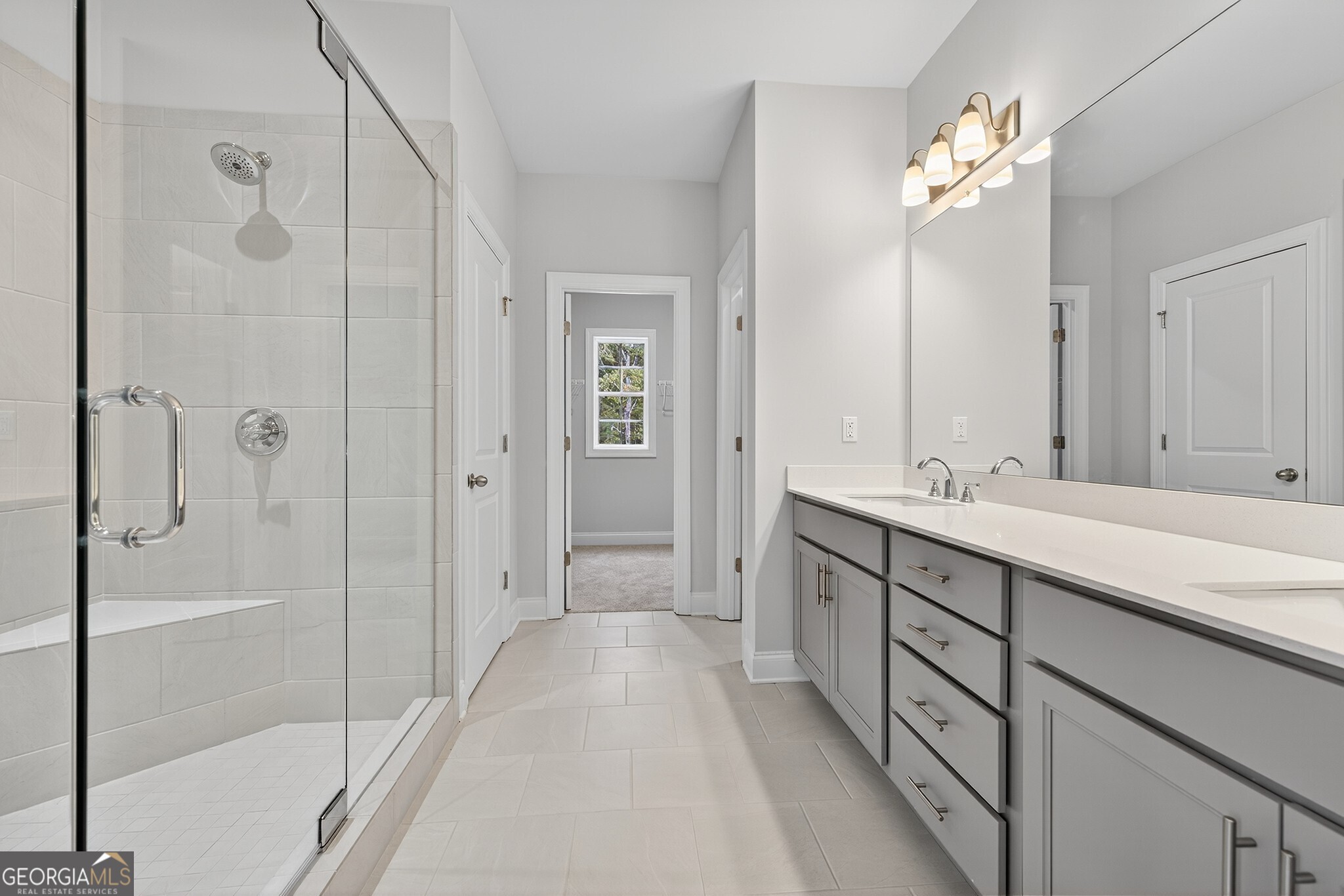 5579 Spring Street, Flowery Branch