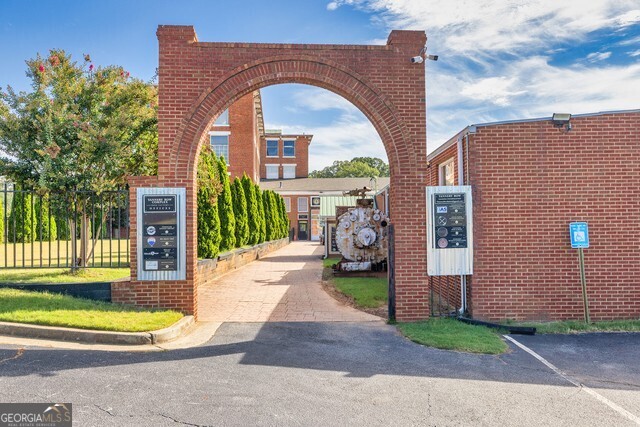 554 W Main Street # 350