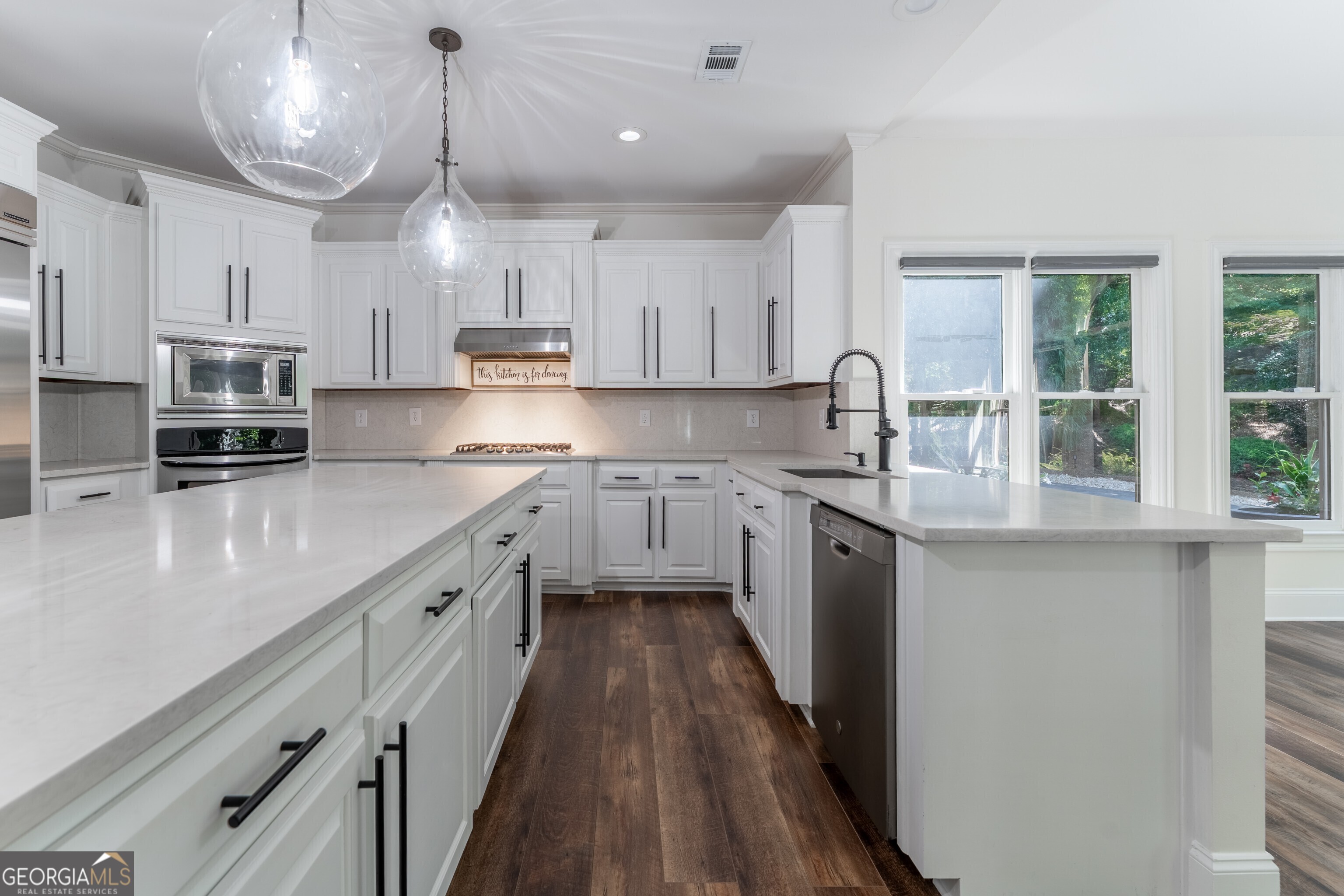 5885 Trailwood Court