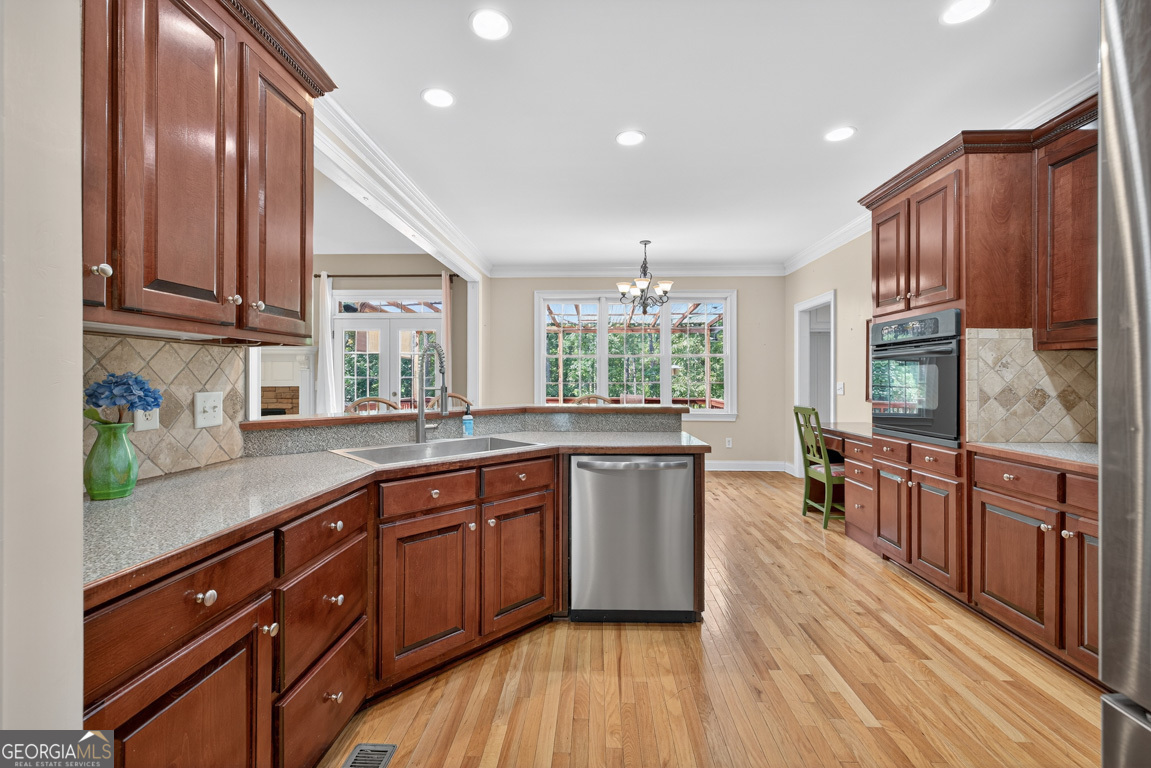 5875 Sandy Creek Road