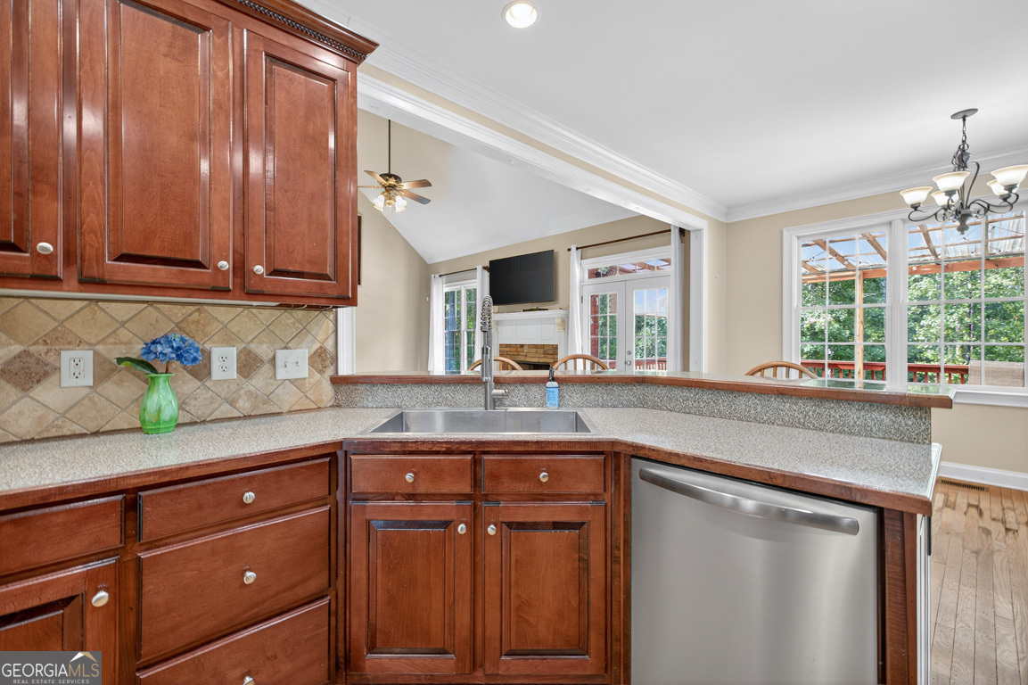 5875 Sandy Creek Road